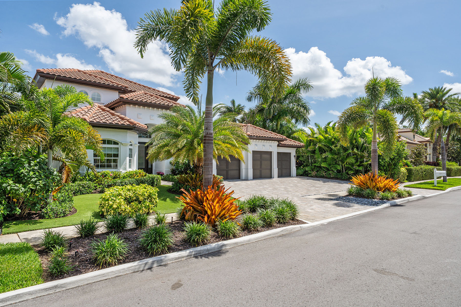 1915 Clematis Street