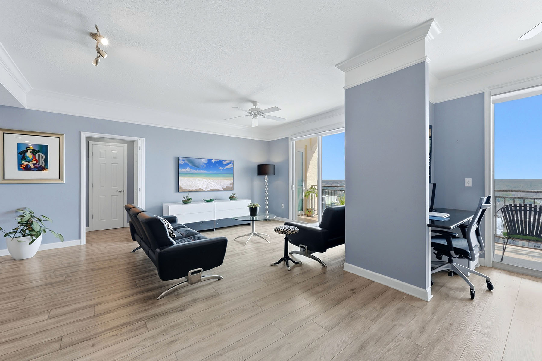 750 Tamiami Trail , 1506