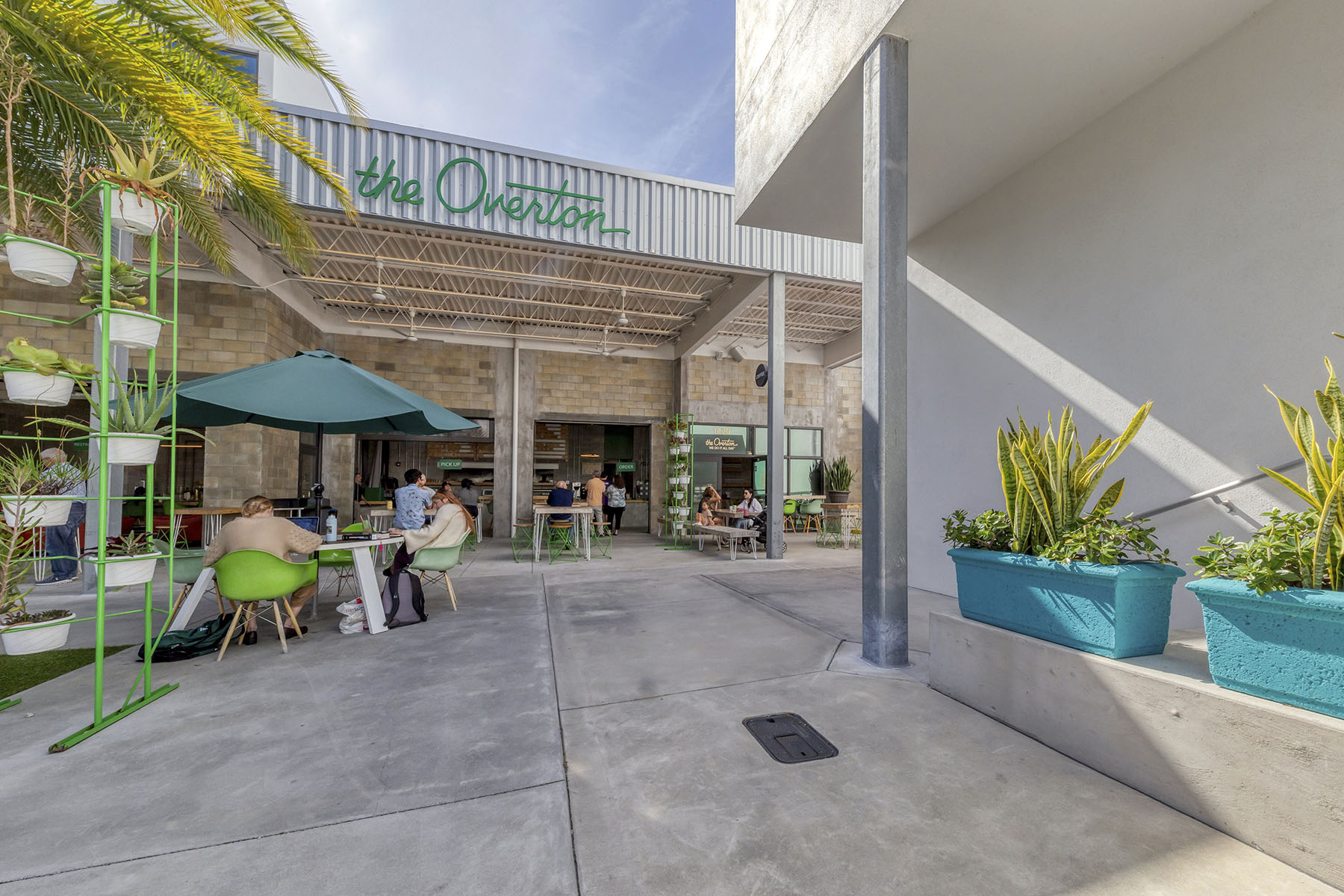 750 Tamiami Trail , 1506
