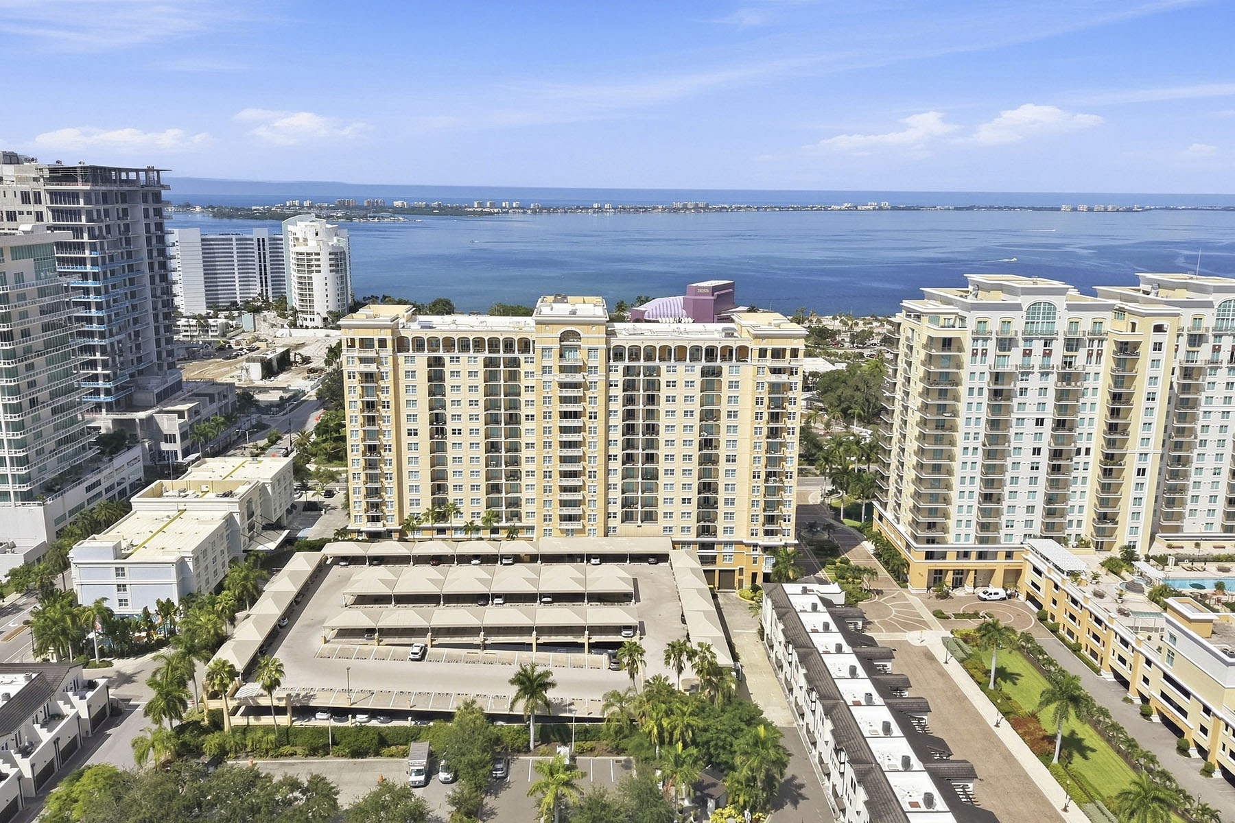 750 N Tamiami Trail , 517