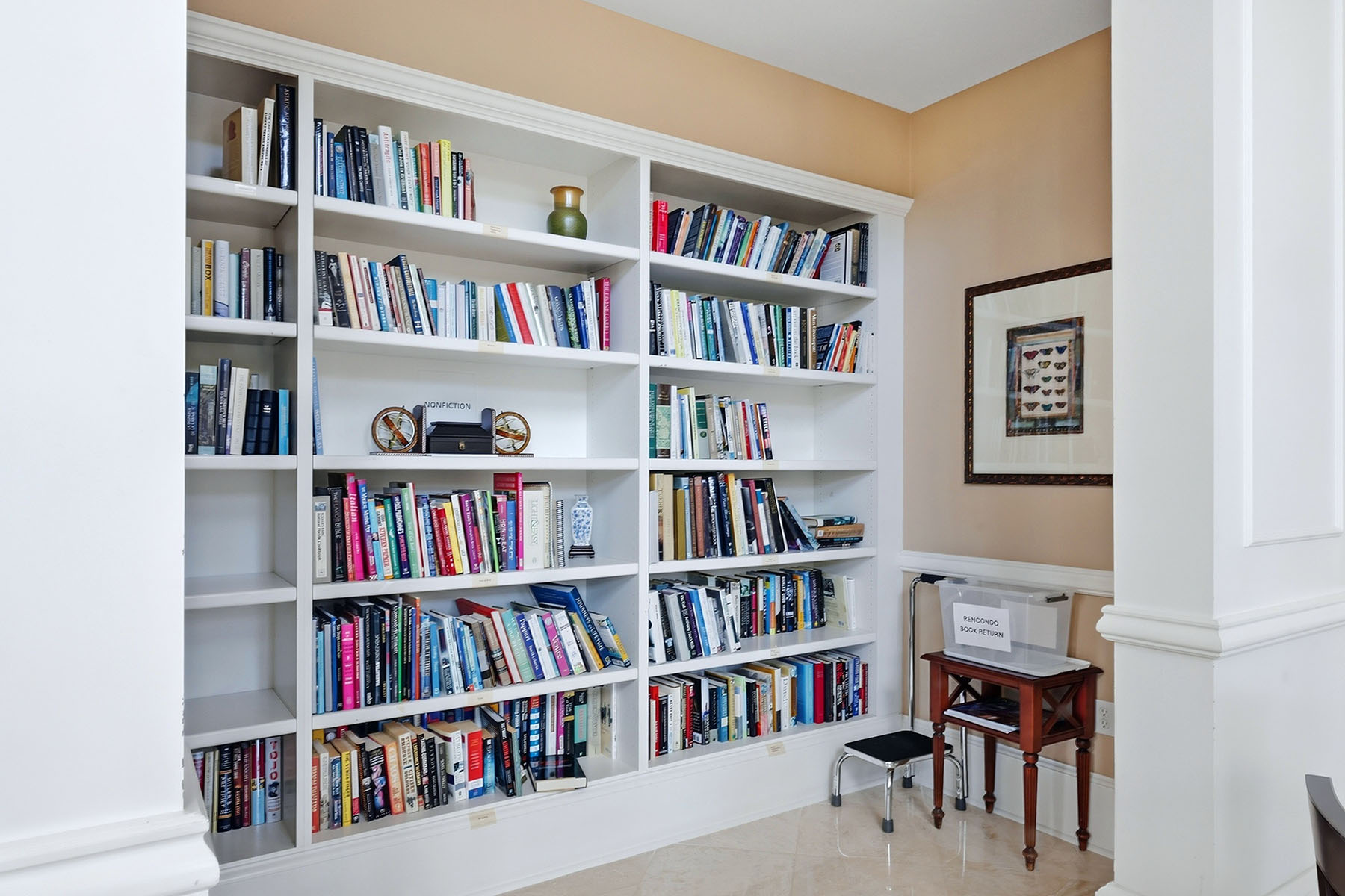 750 N Tamiami Trail , 517