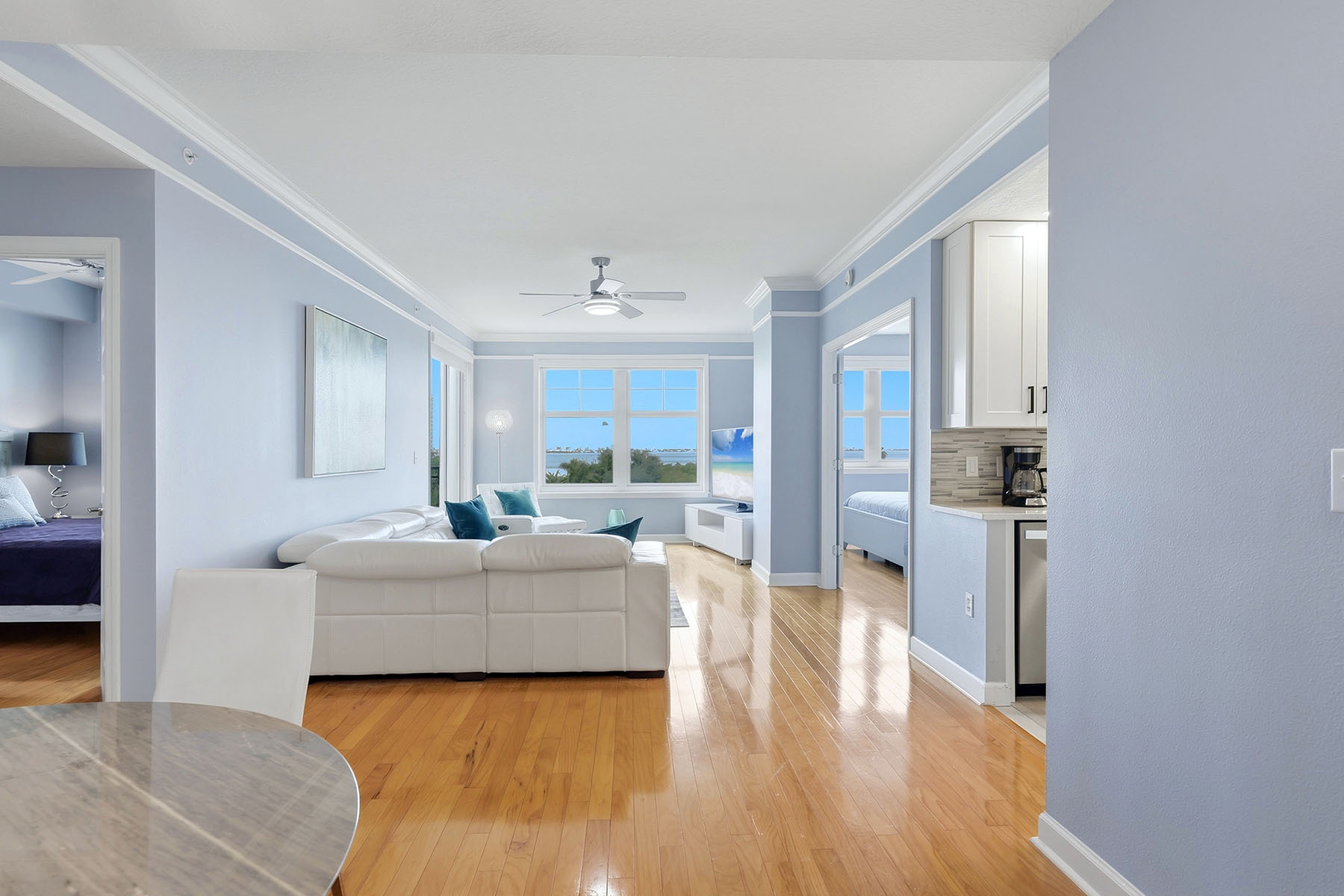 750 N Tamiami Trail , 517