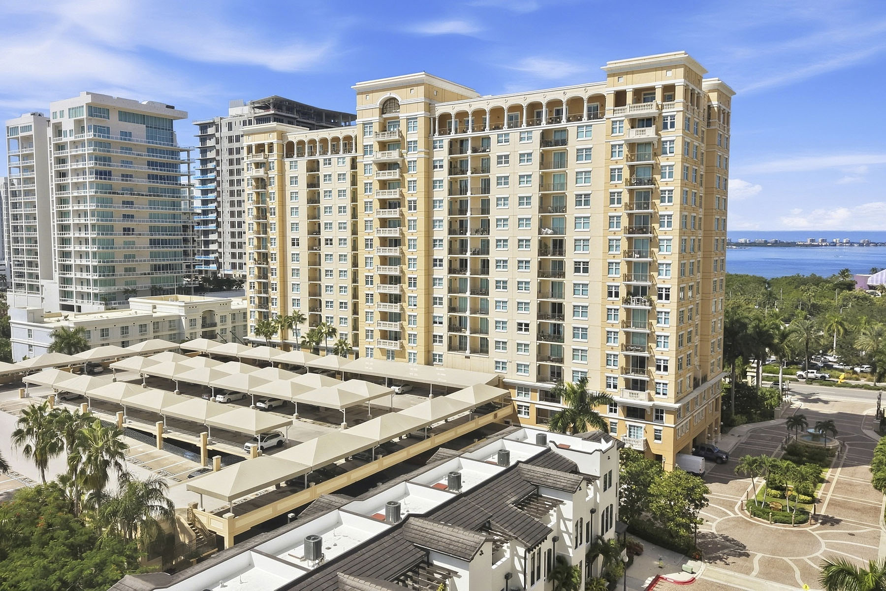 750 N Tamiami Trail , 517
