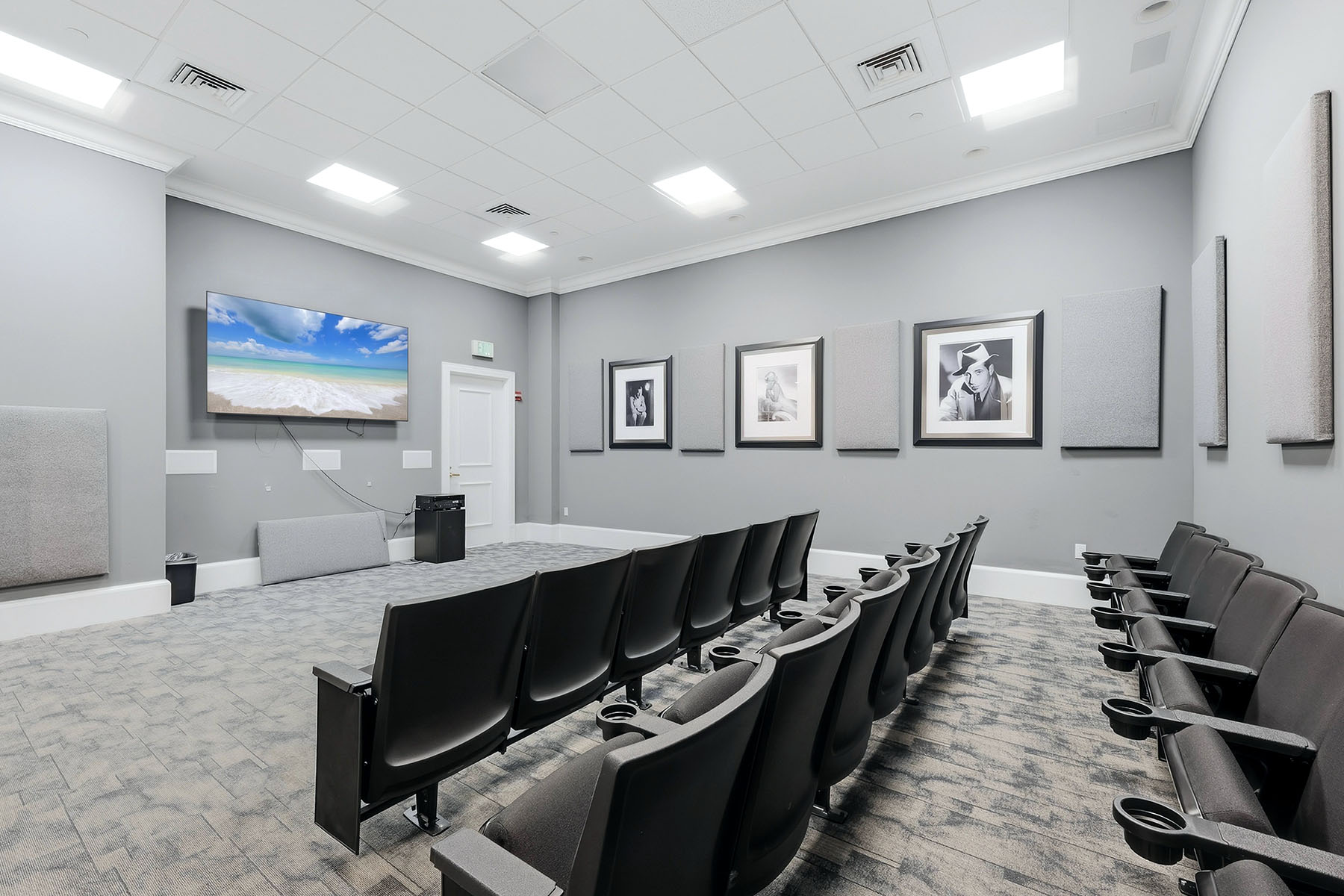 750 N Tamiami Trail , 517