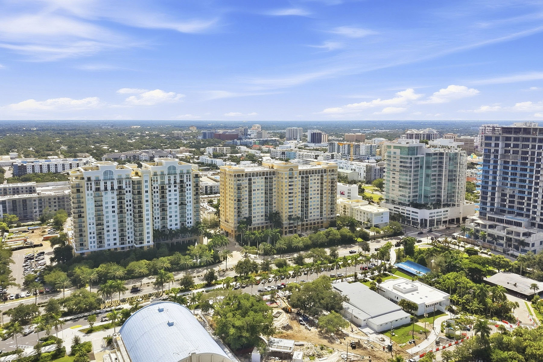 750 N Tamiami Trail , 517