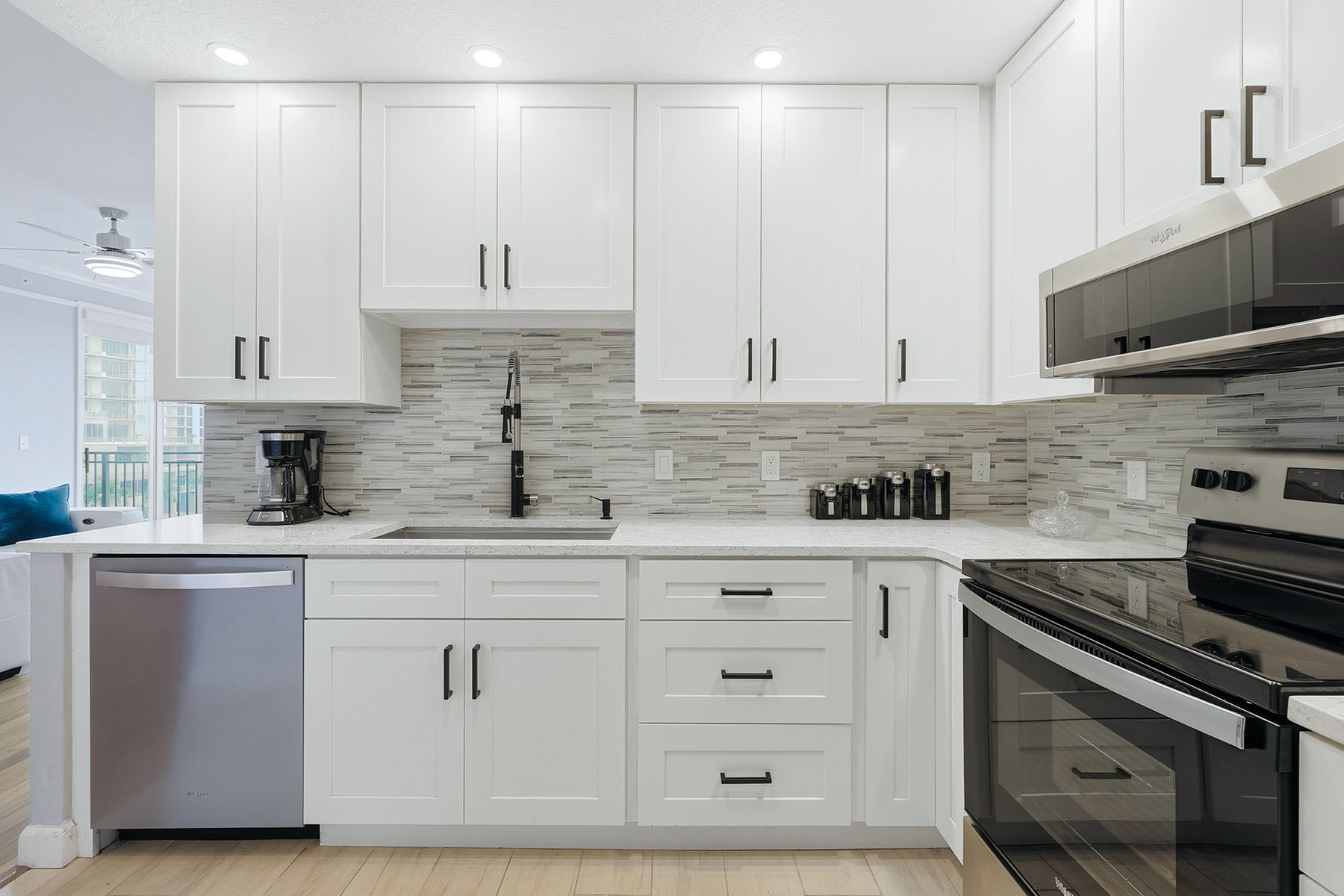 750 N Tamiami Trail , 517