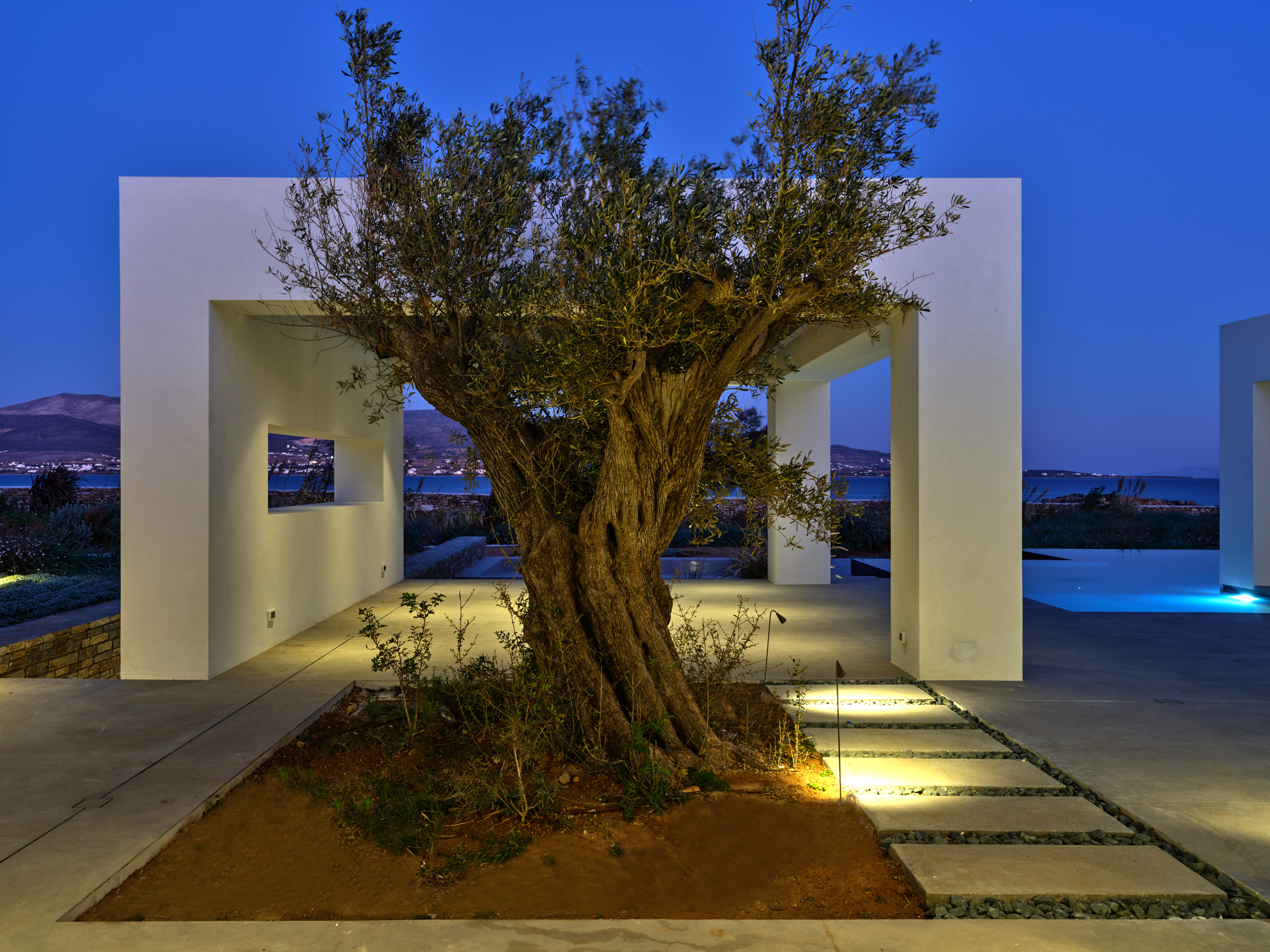 Antiparos Aura