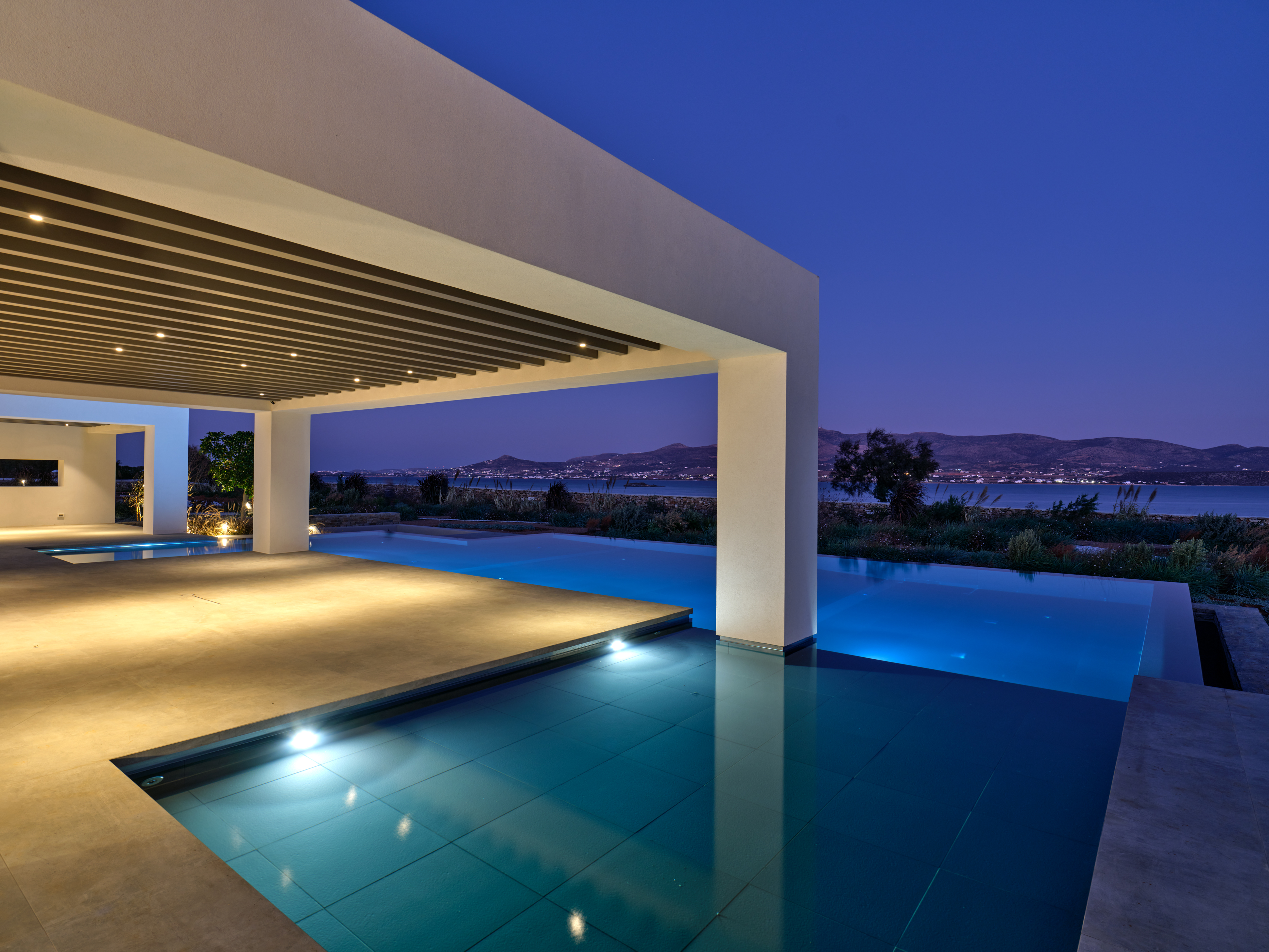 Antiparos Aura