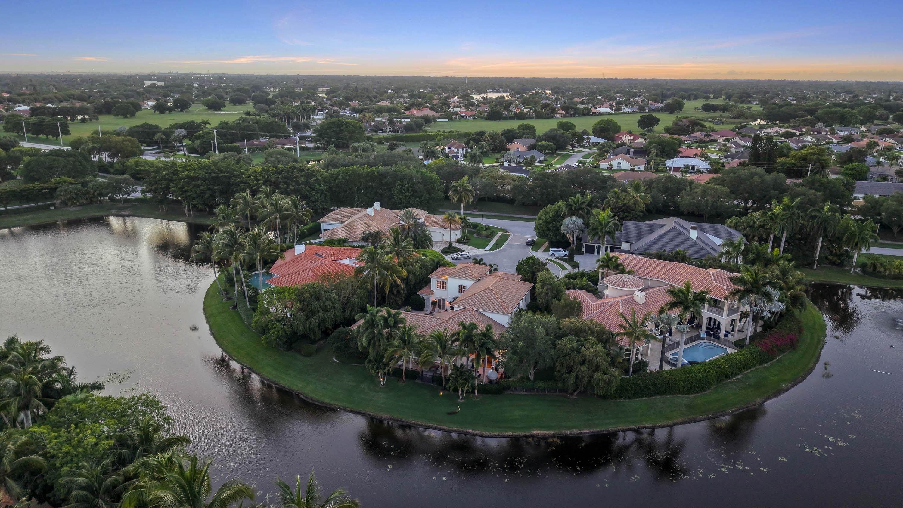 2508 Mizner Lake Court