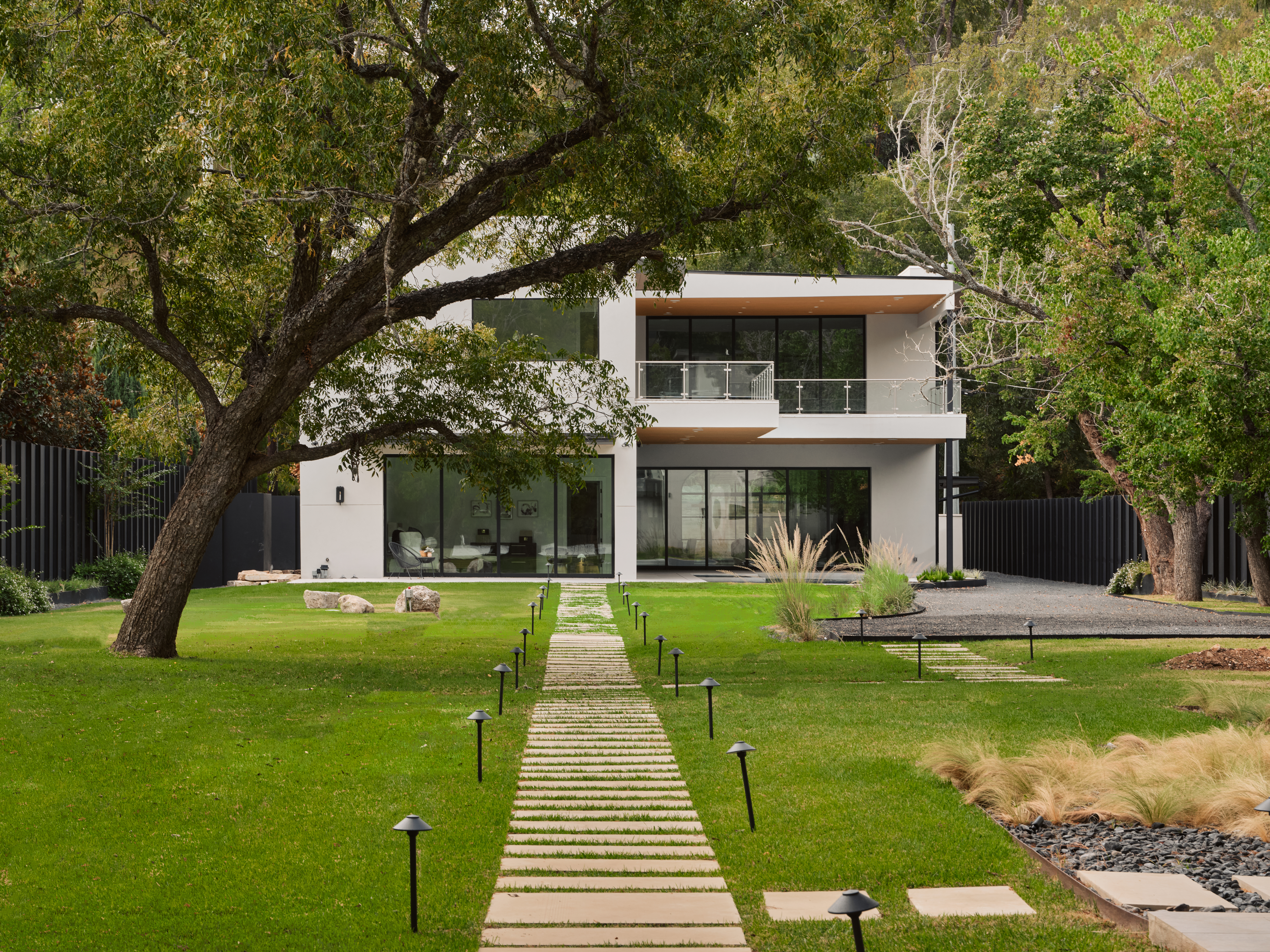 1404 Rockcliff Road 