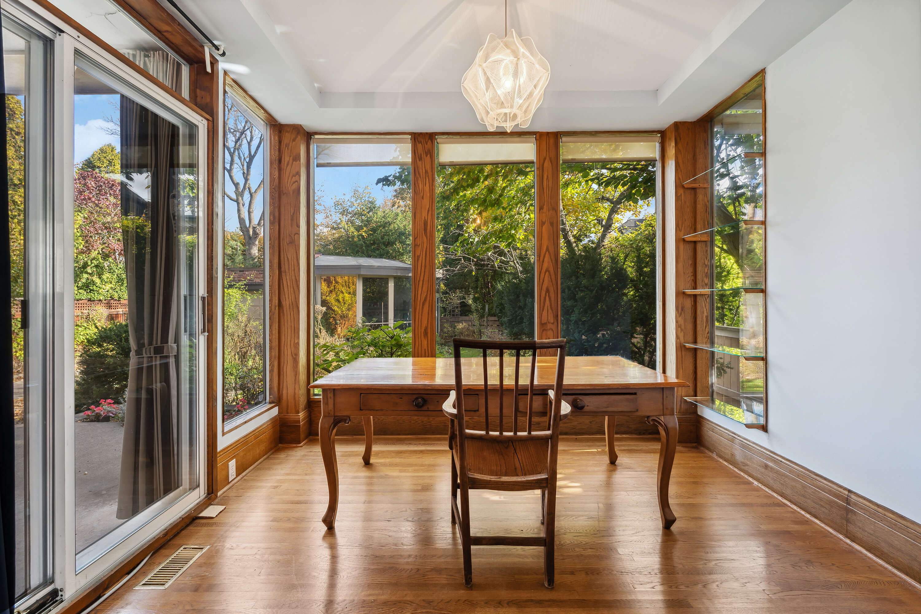 105 Cluny Dr