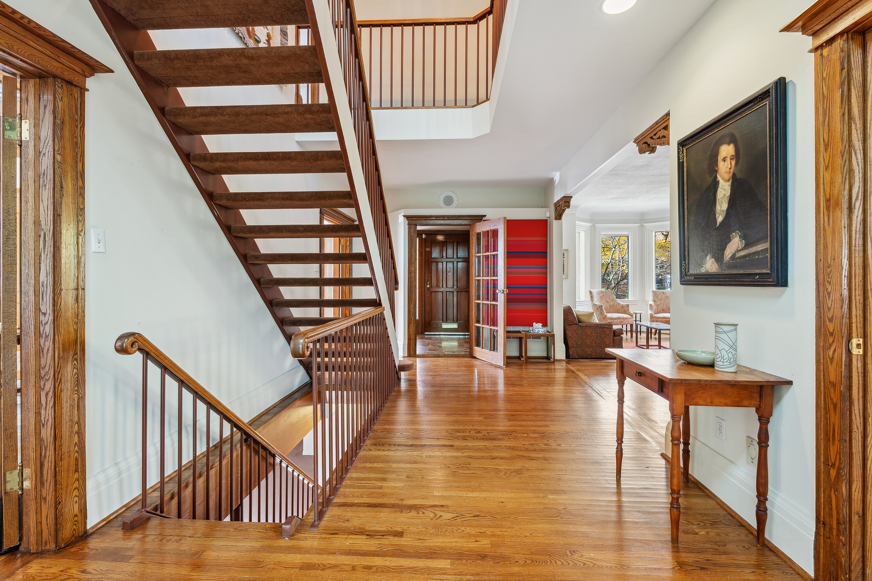 105 Cluny Dr
