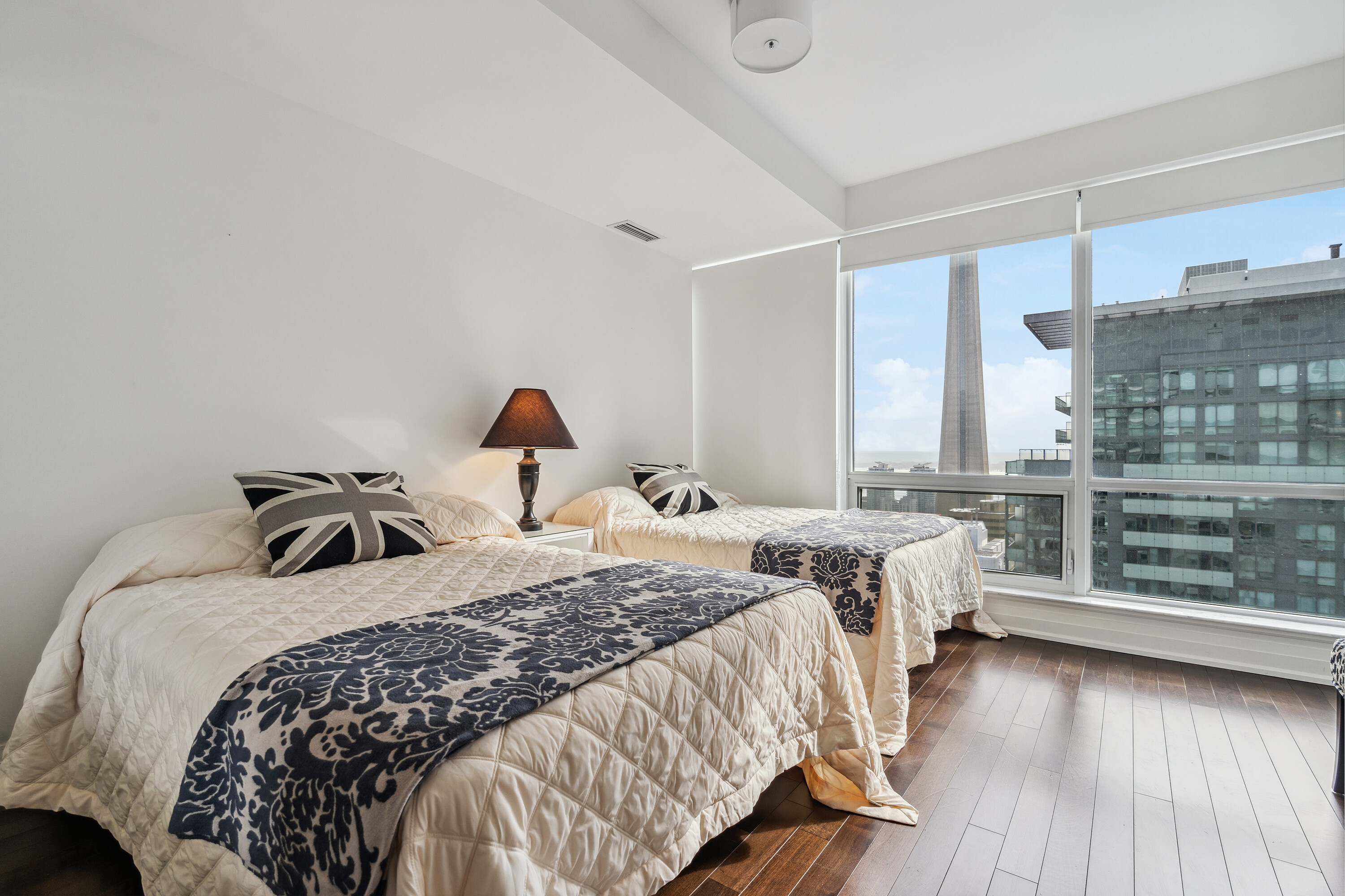 80 John St #3111