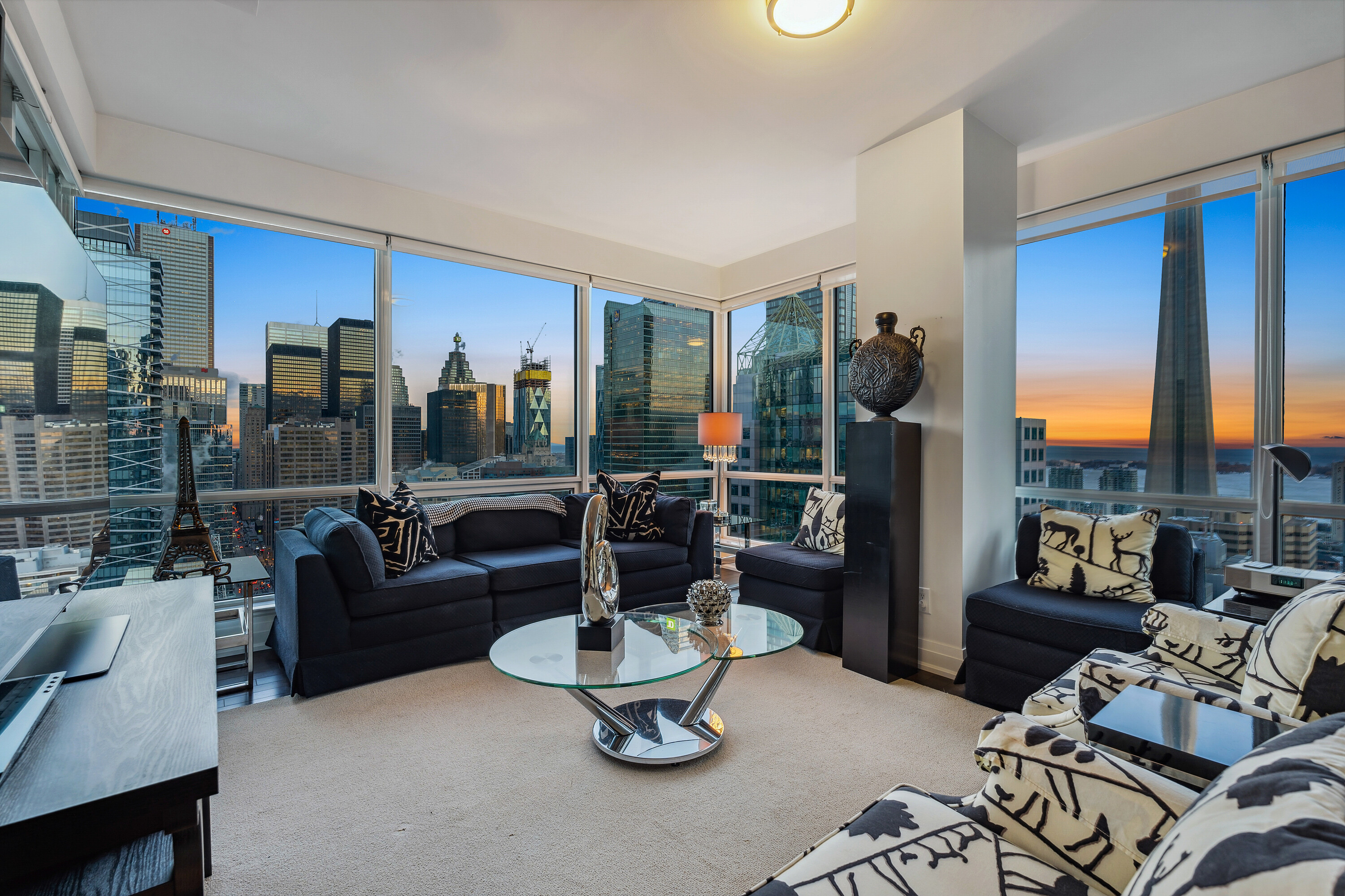 80 John St #3111