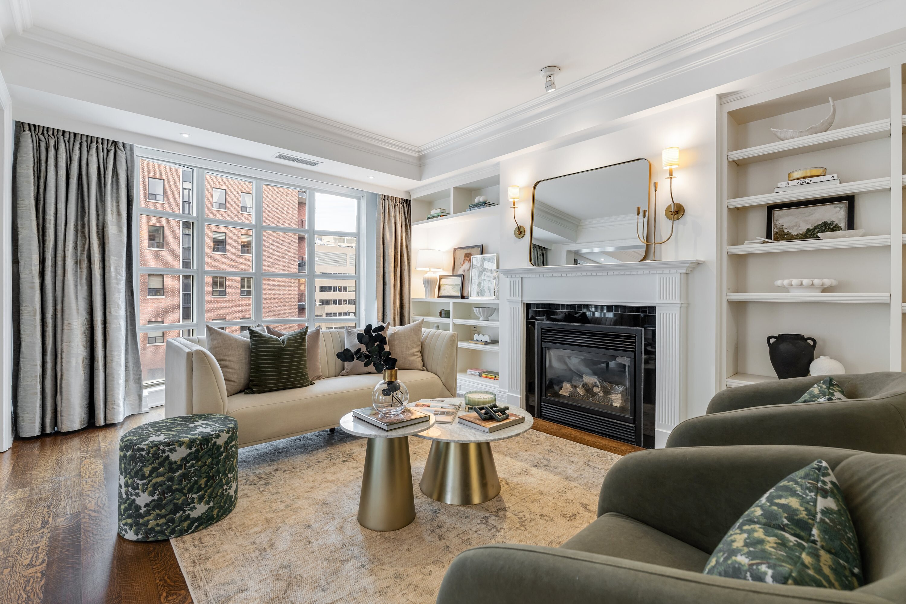33 Delisle Ave #908