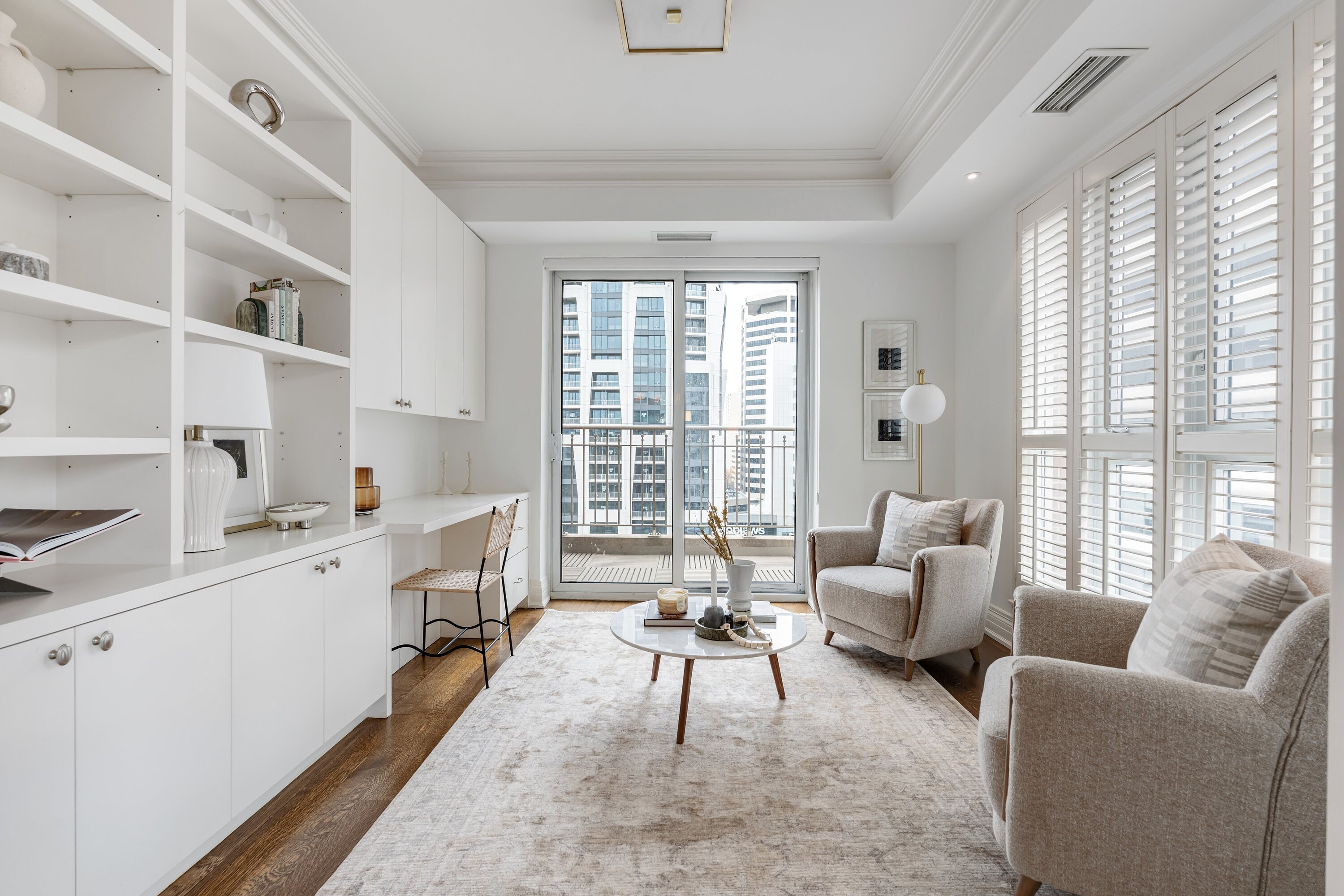 33 Delisle Ave #908