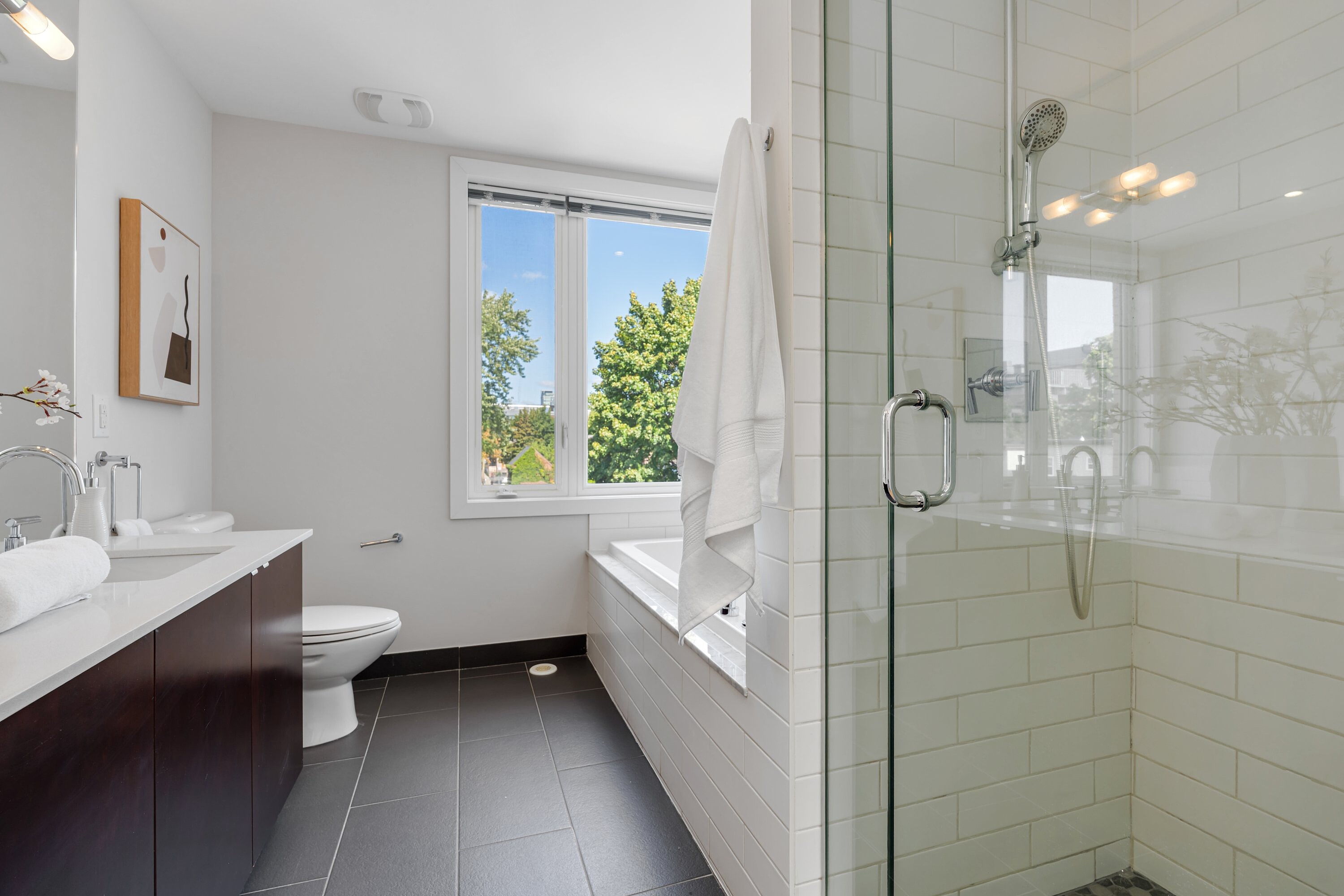 8A Cecil St