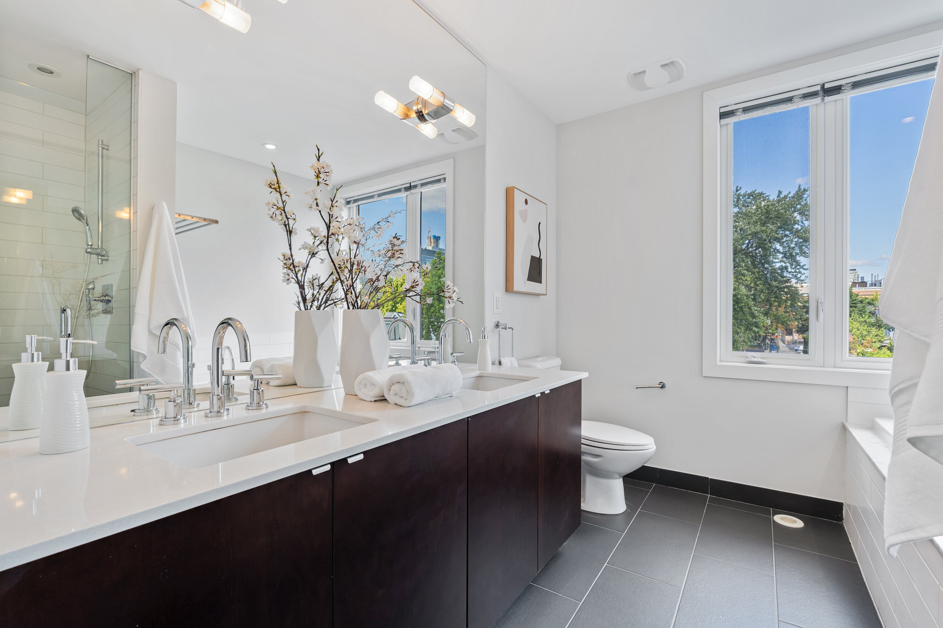 8A Cecil St