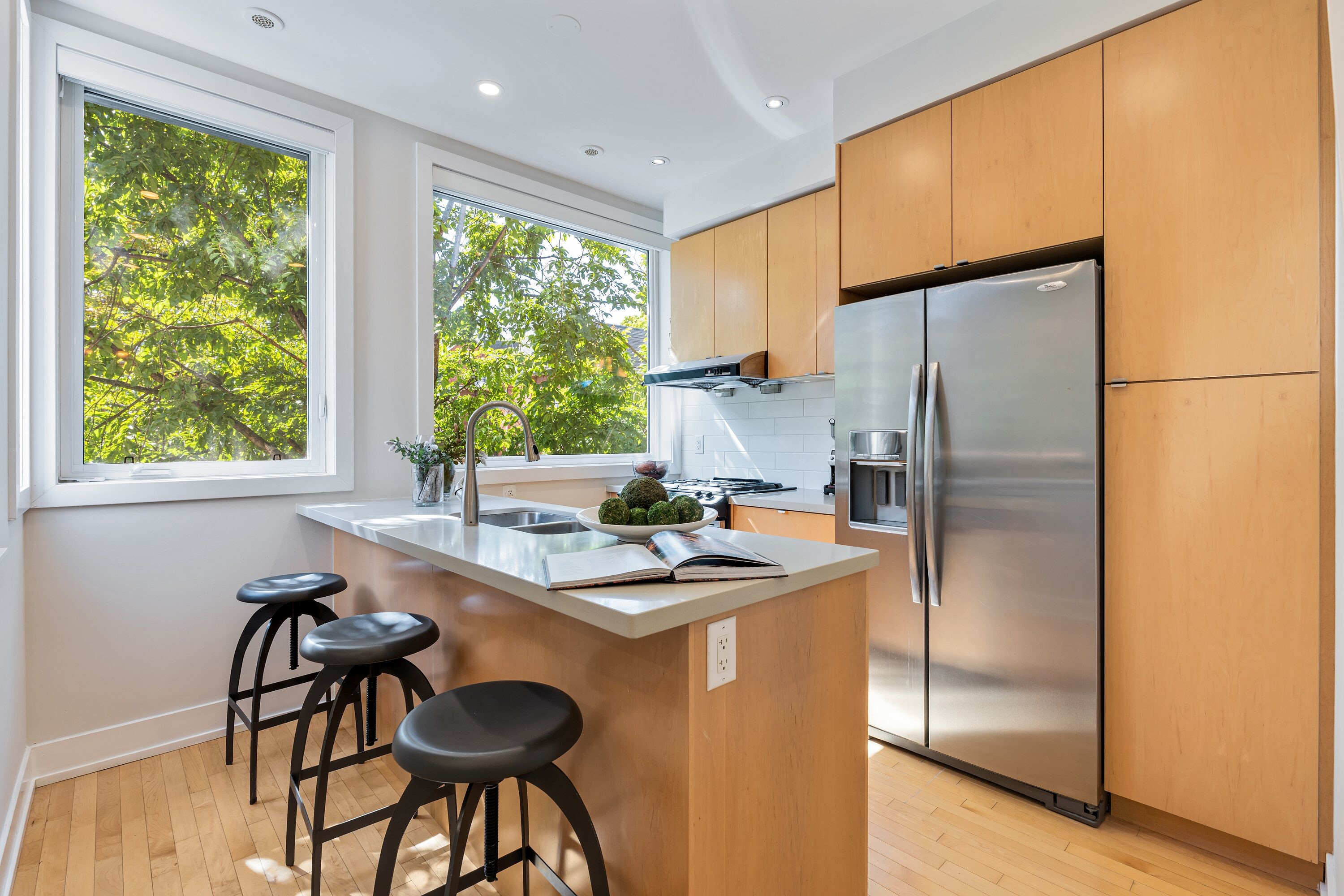 8A Cecil St