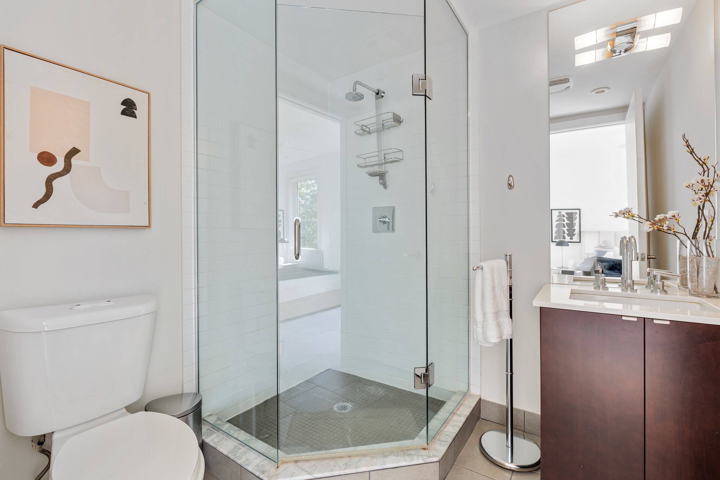 8A Cecil St