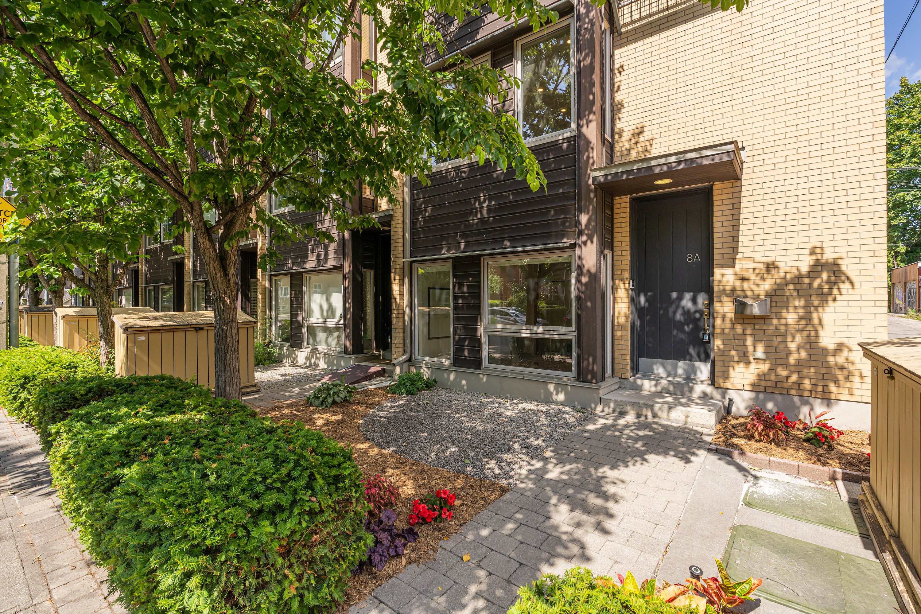 8A Cecil St