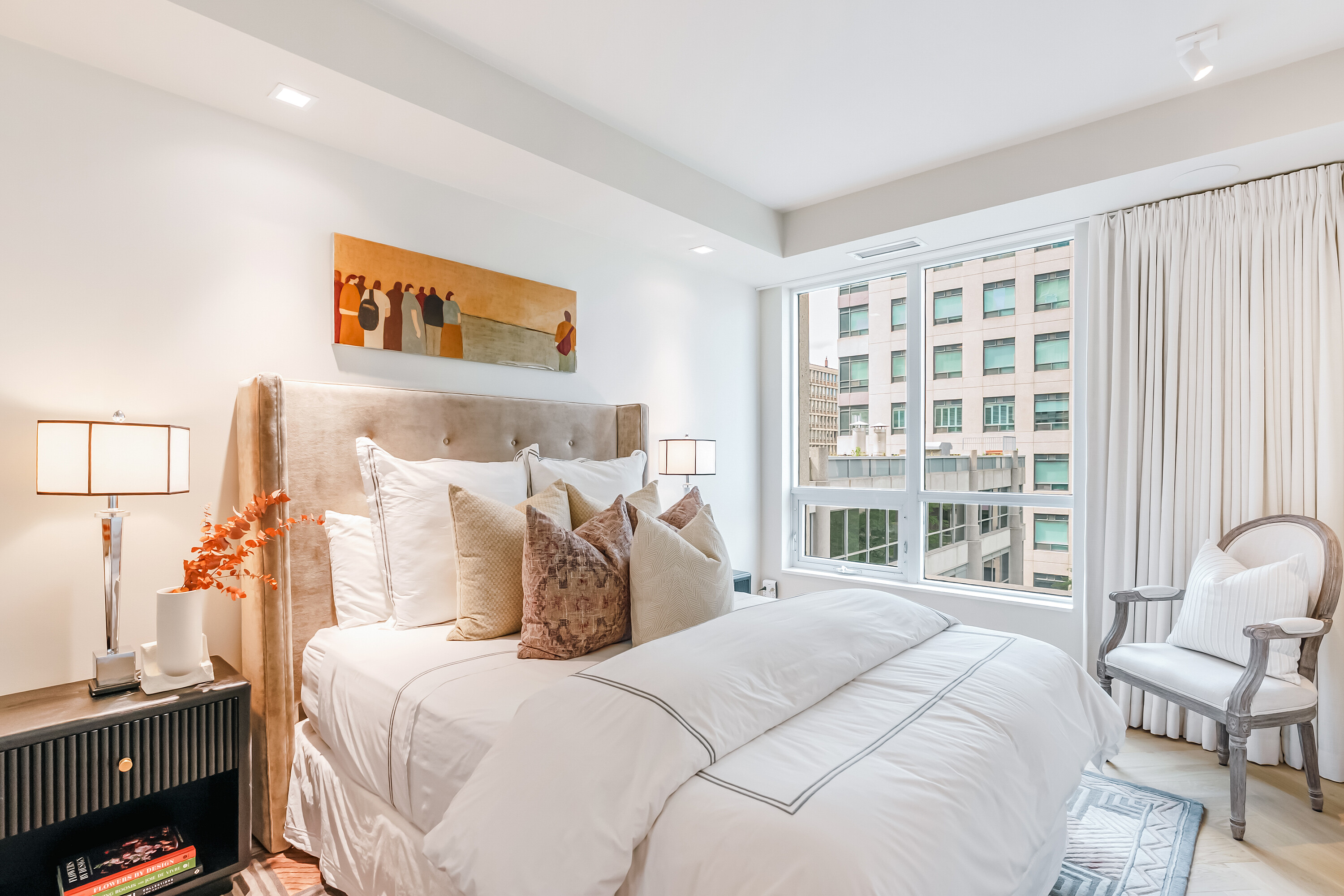 10 Bellair St #705