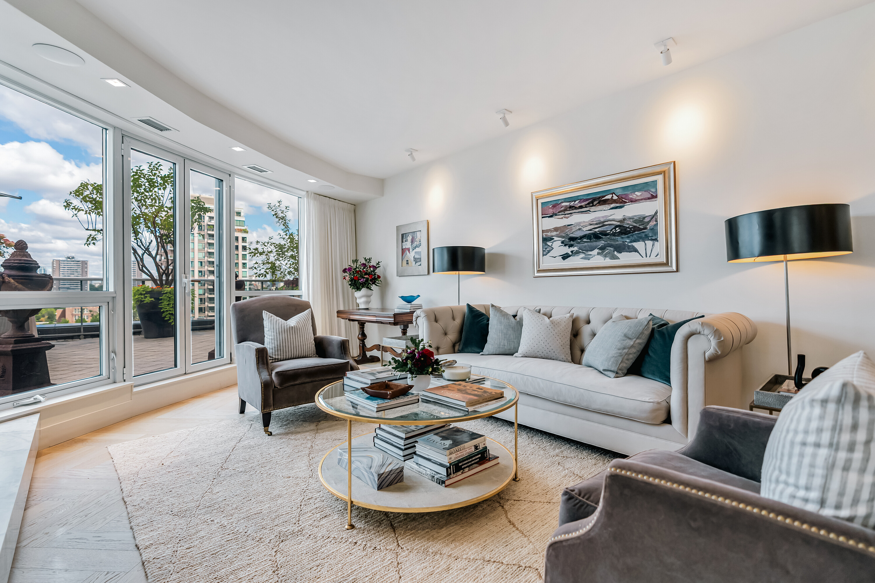 10 Bellair St #705