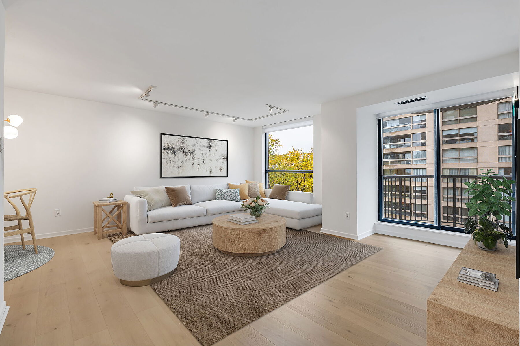 47 St Clair Ave W  503