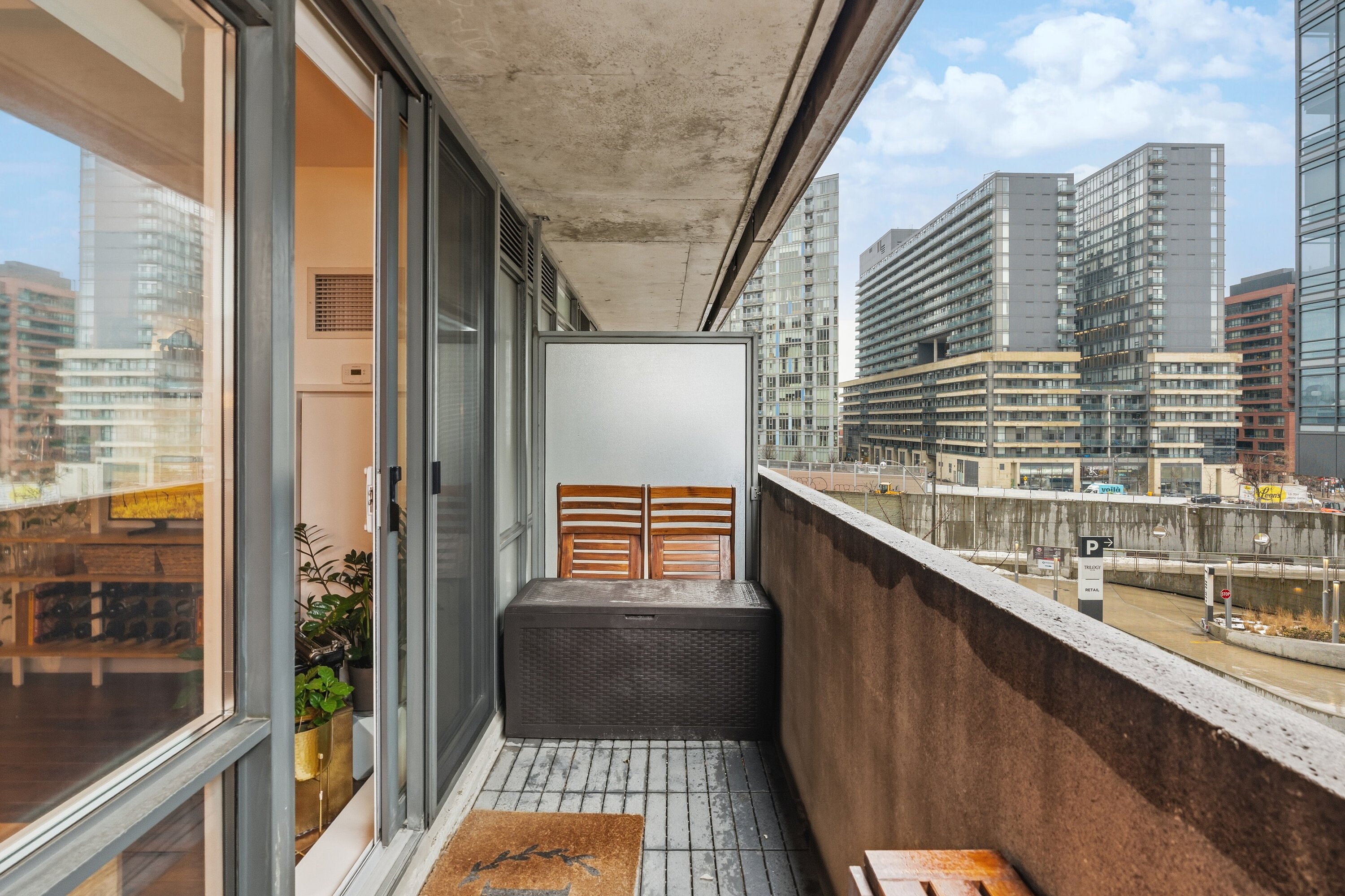 20 Joe Shuster Way  407