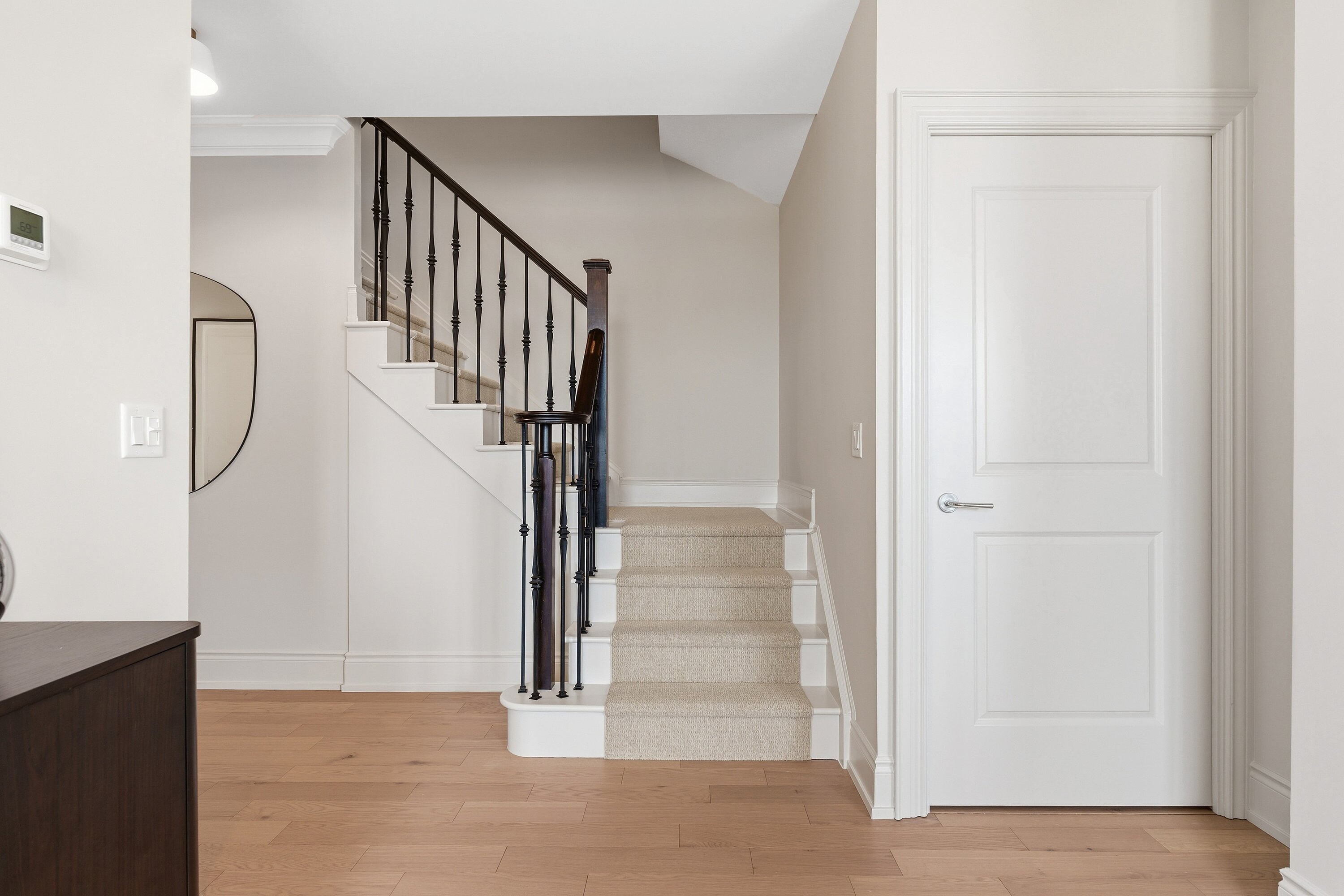 1717 Avenue Rd  LPH3