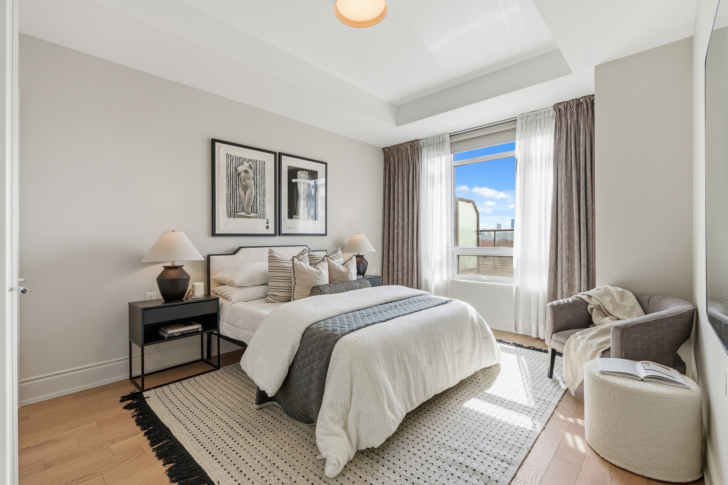 1717 Avenue Rd  LPH3