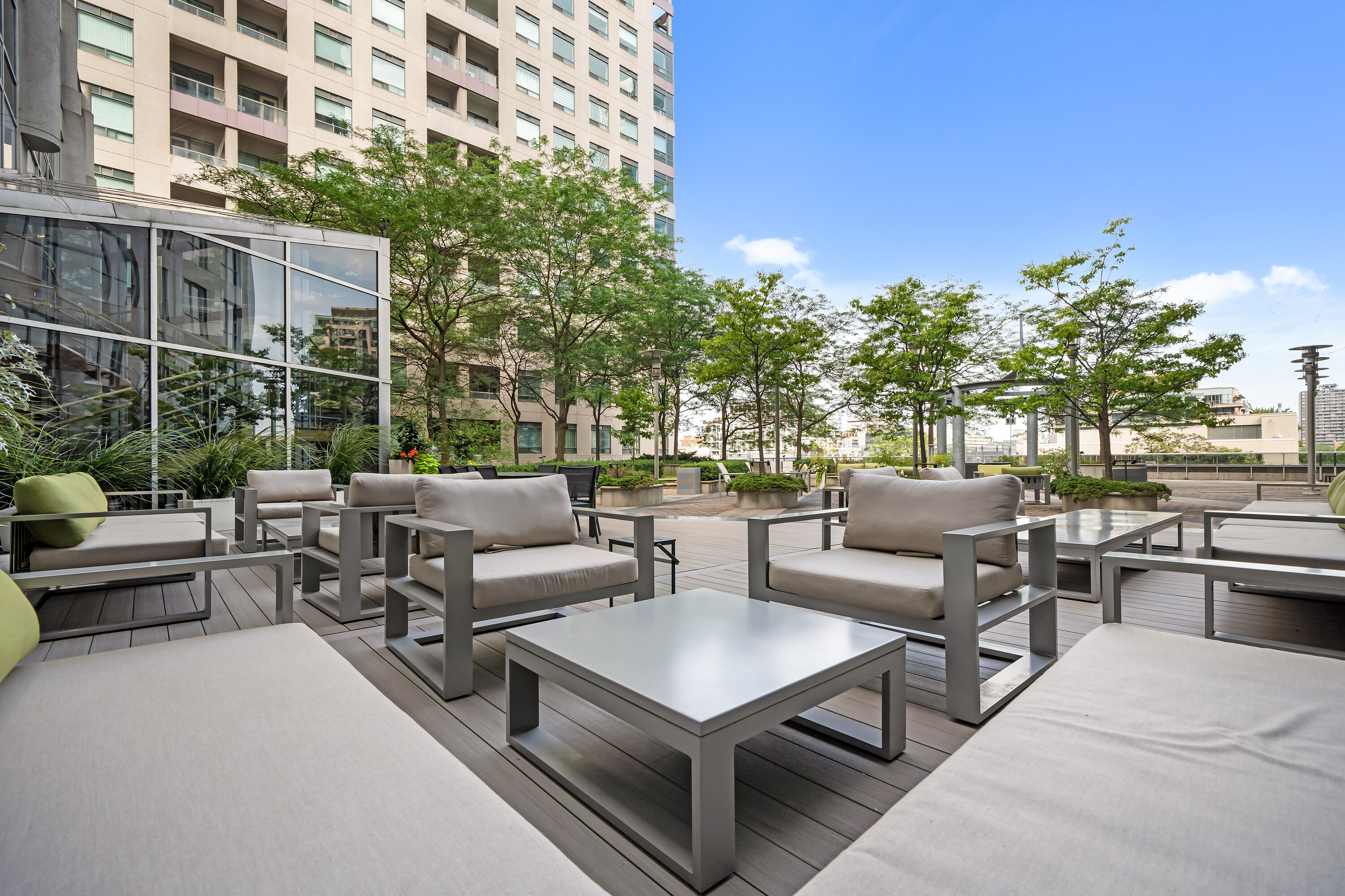 10 Bellair St  1807