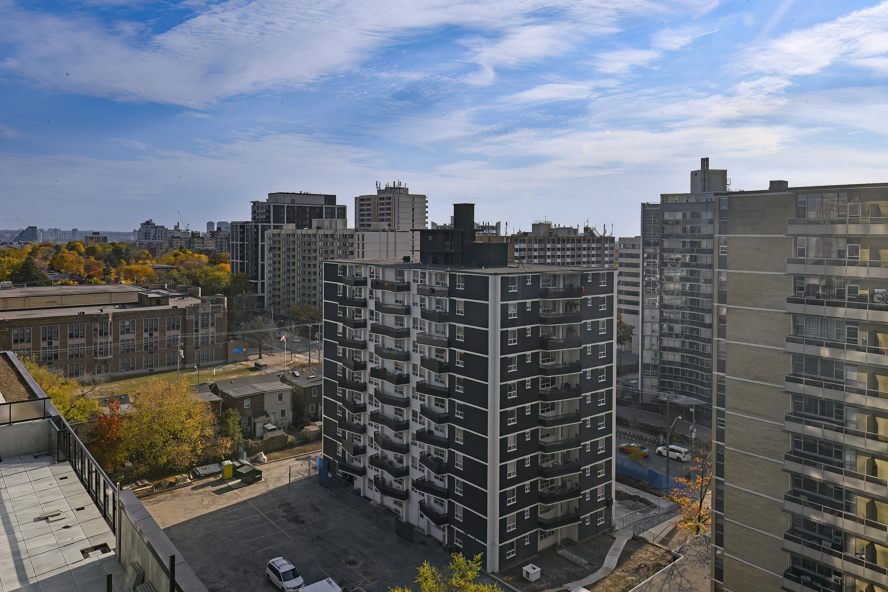 127 Broadway Ave  1102S