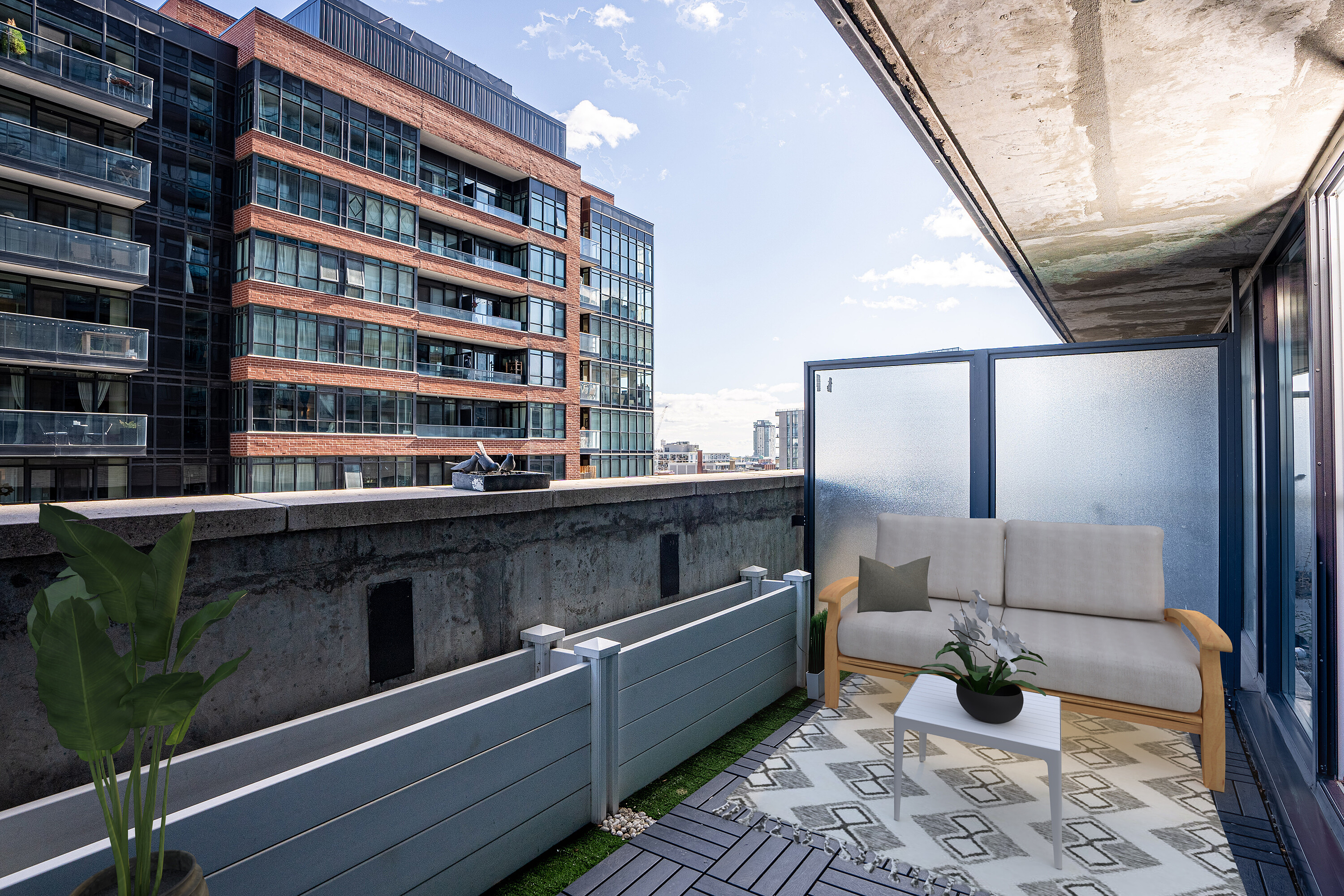 36 Lisgar St  903E