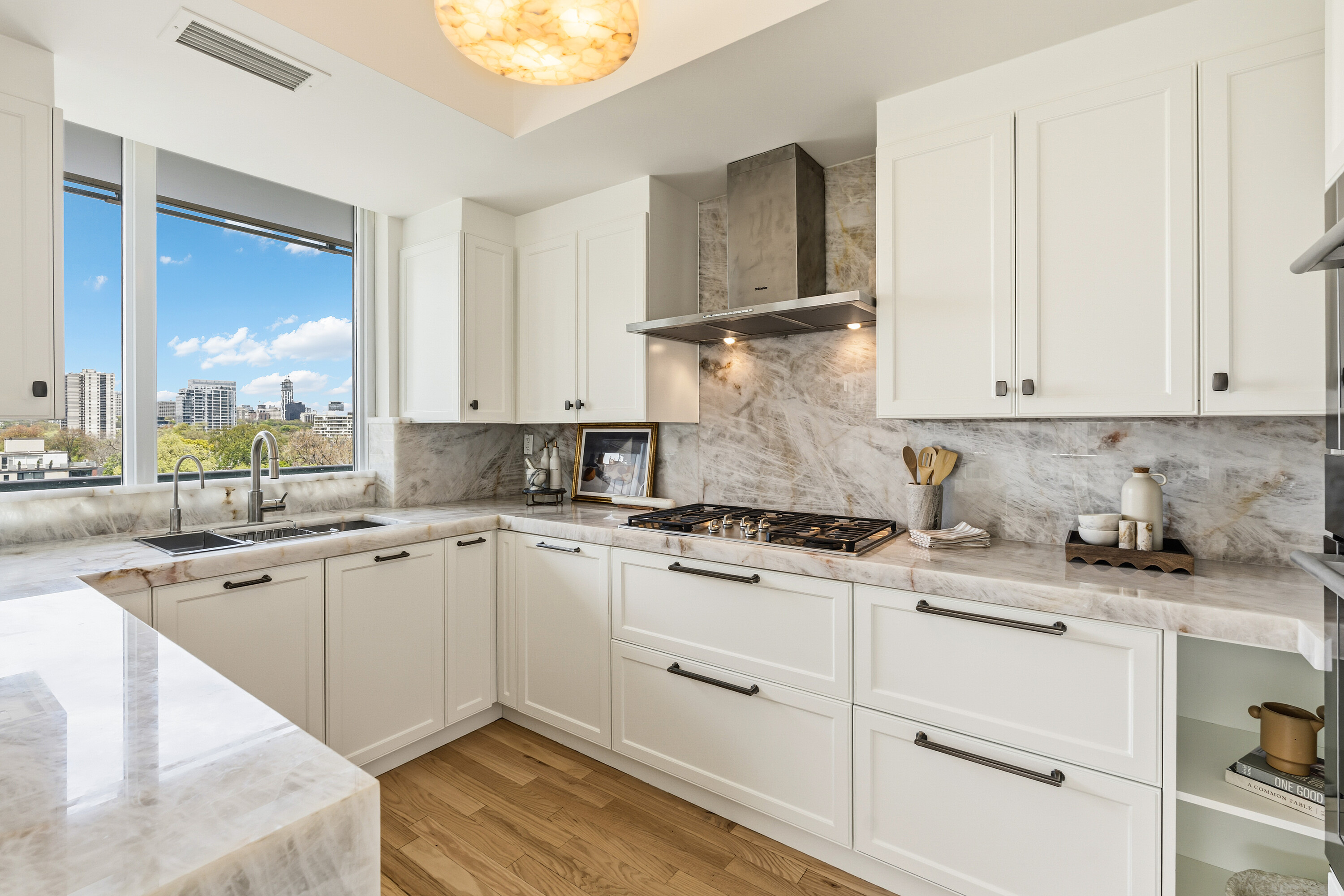 1 Bedford Rd  811