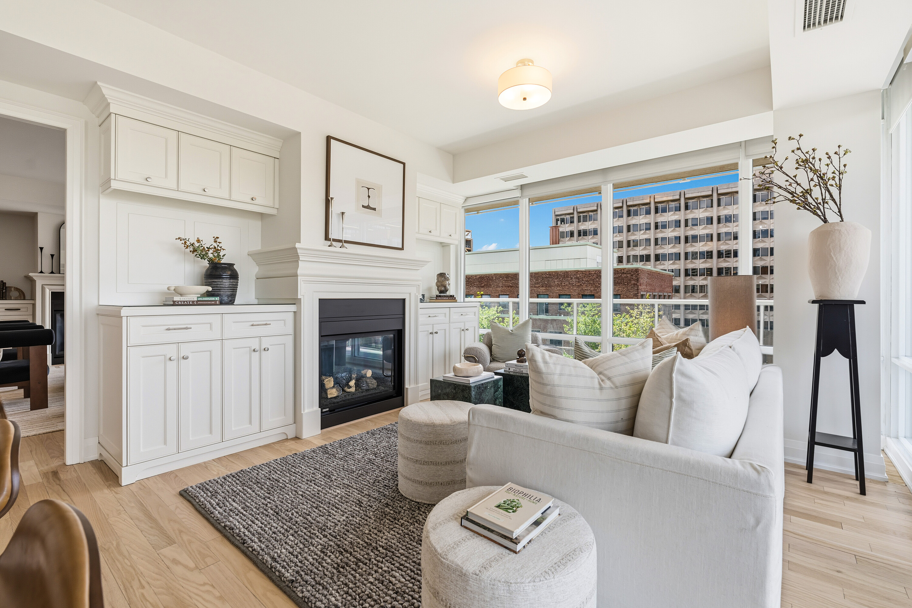 1 Bedford Rd  811