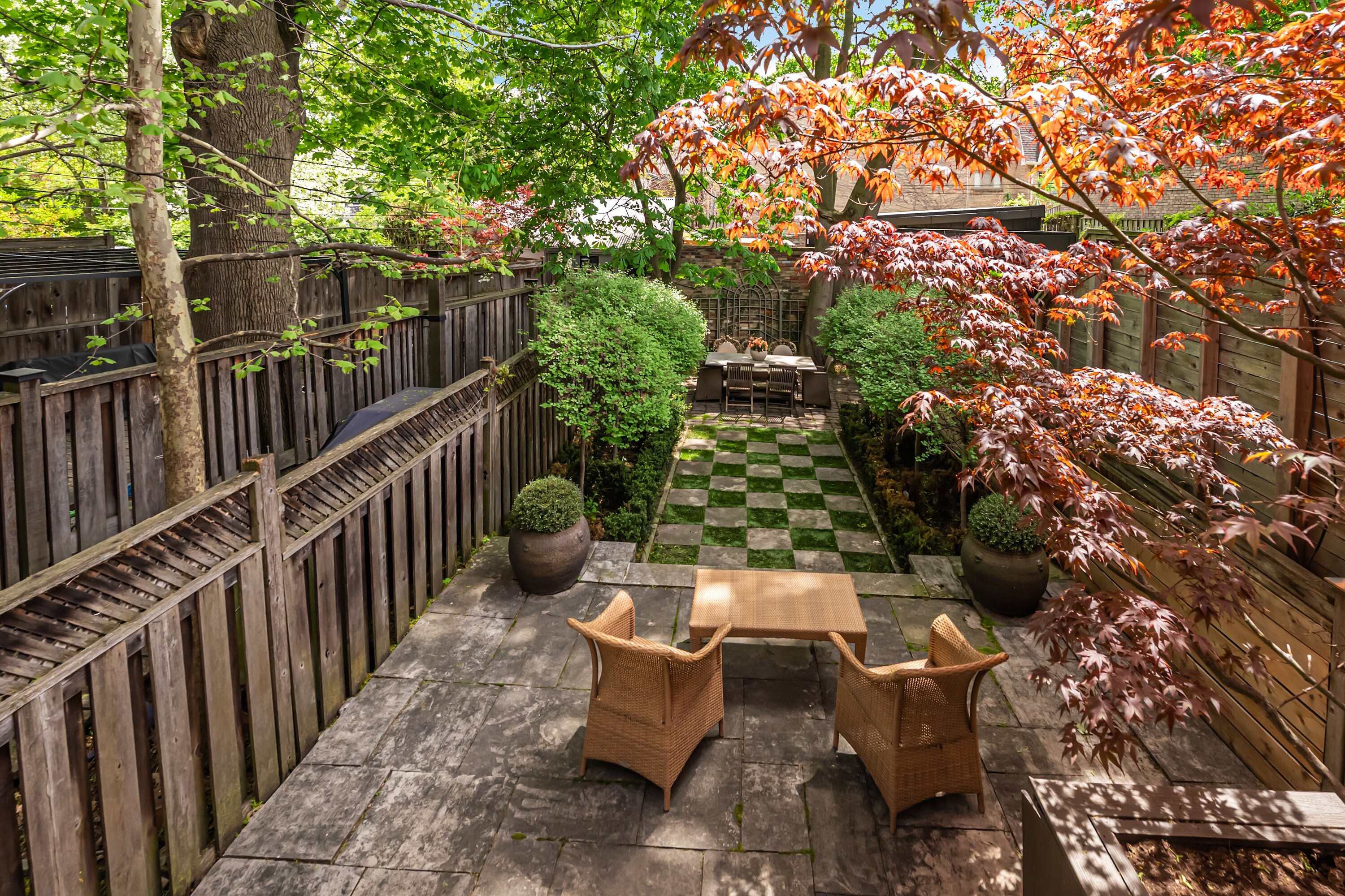 103 Summerhill Ave