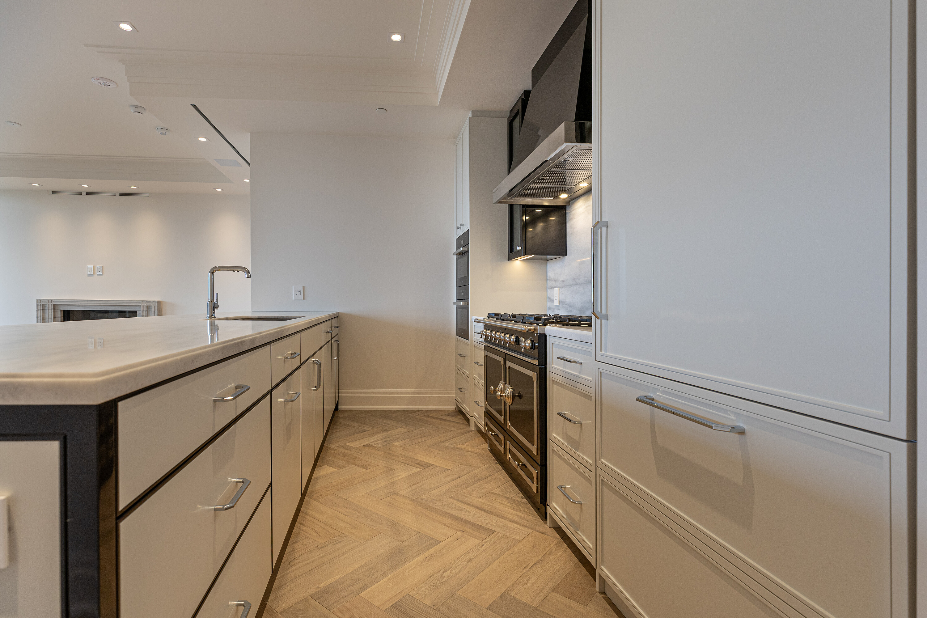 89 Avenue Rd  1102
