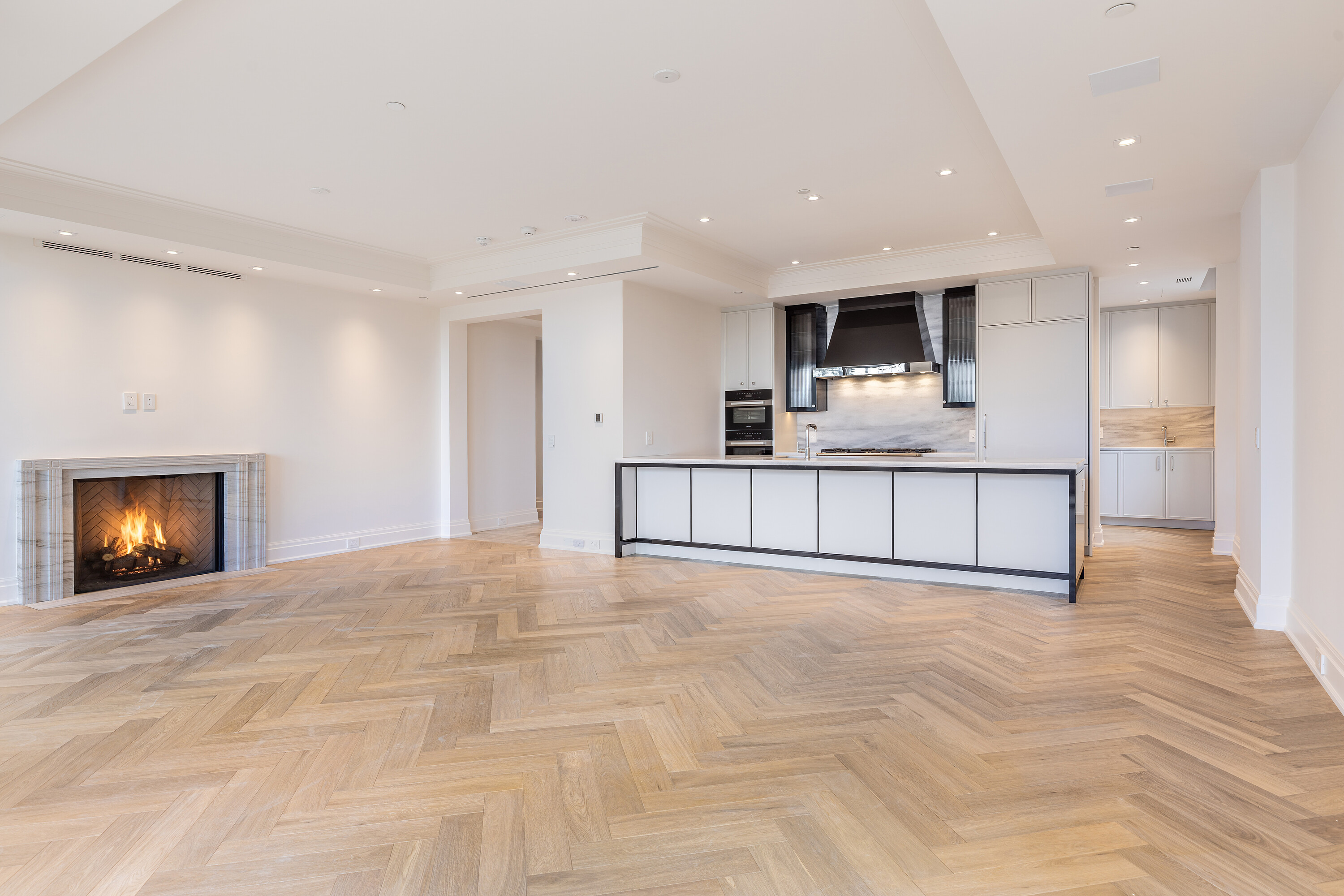 89 Avenue Rd  1102