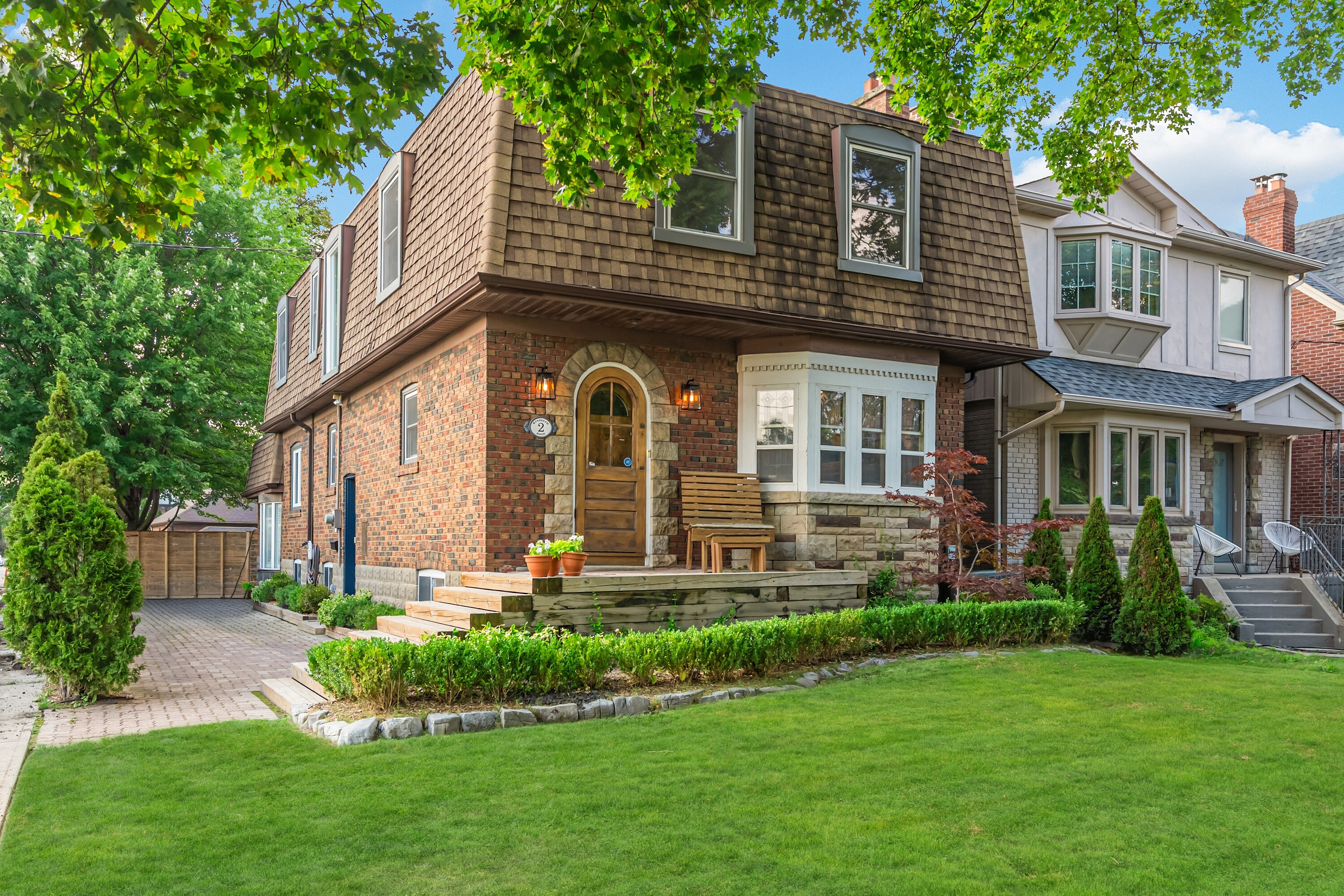 2 Randolph Rd
