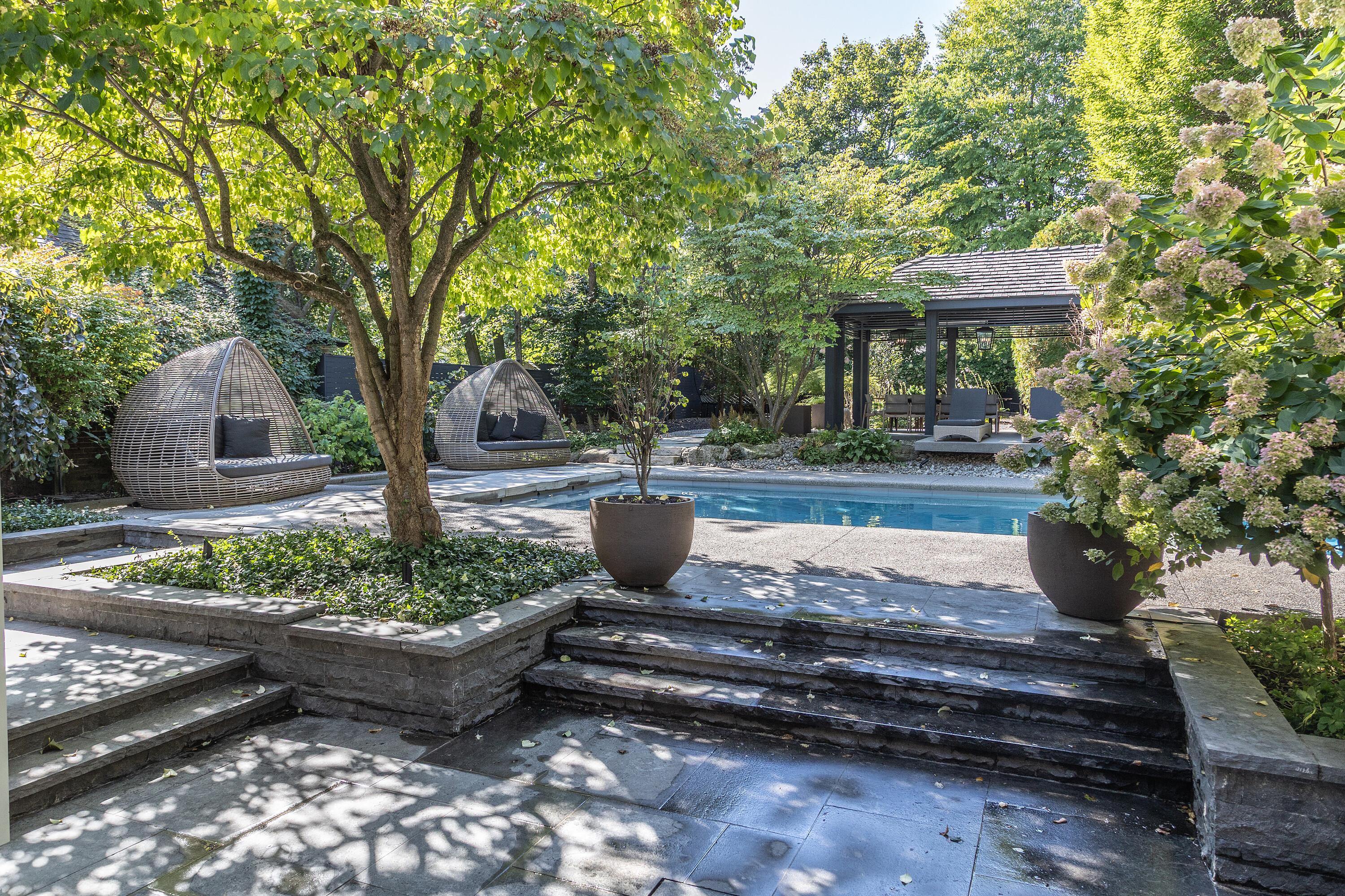266 Douglas Dr