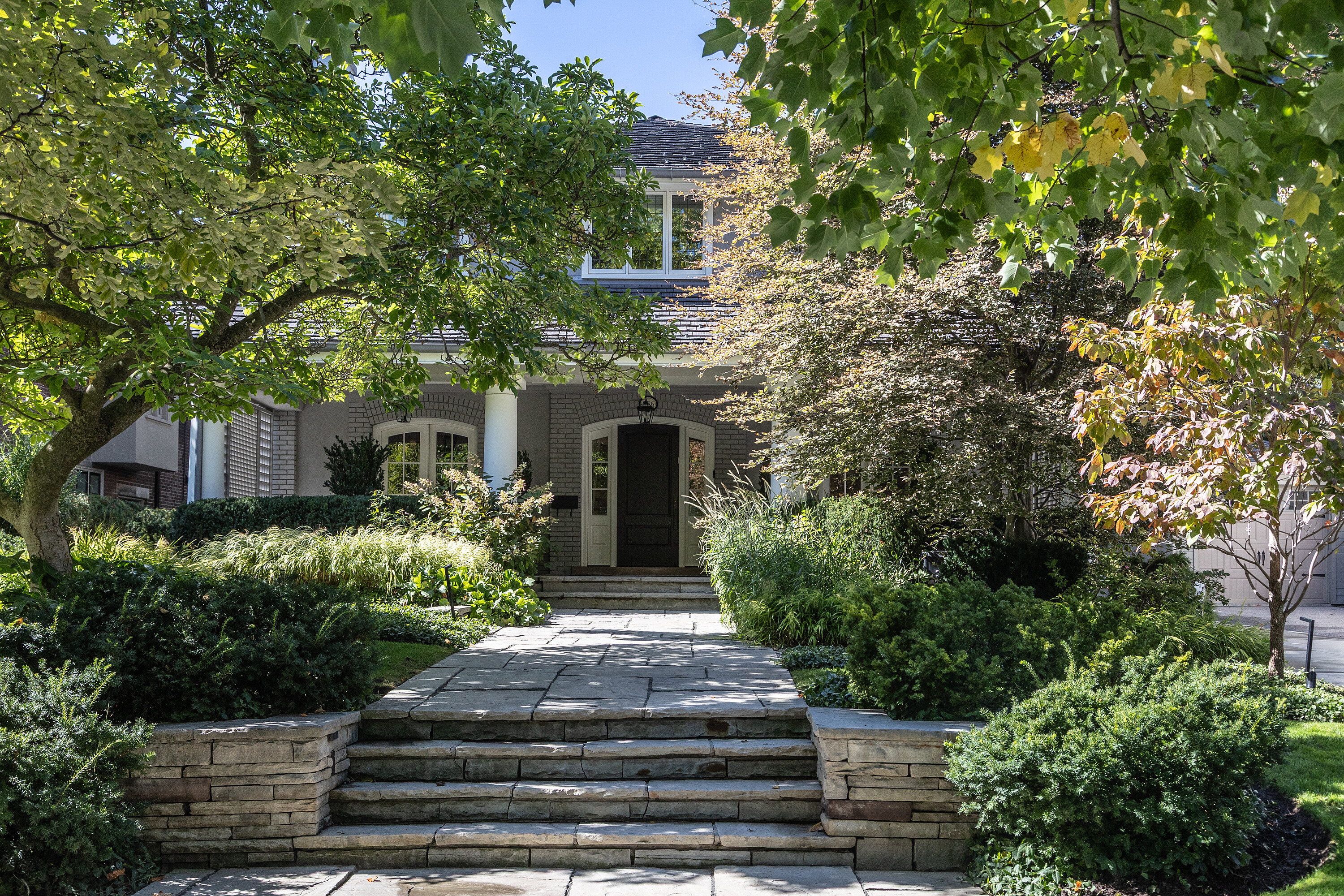 266 Douglas Dr