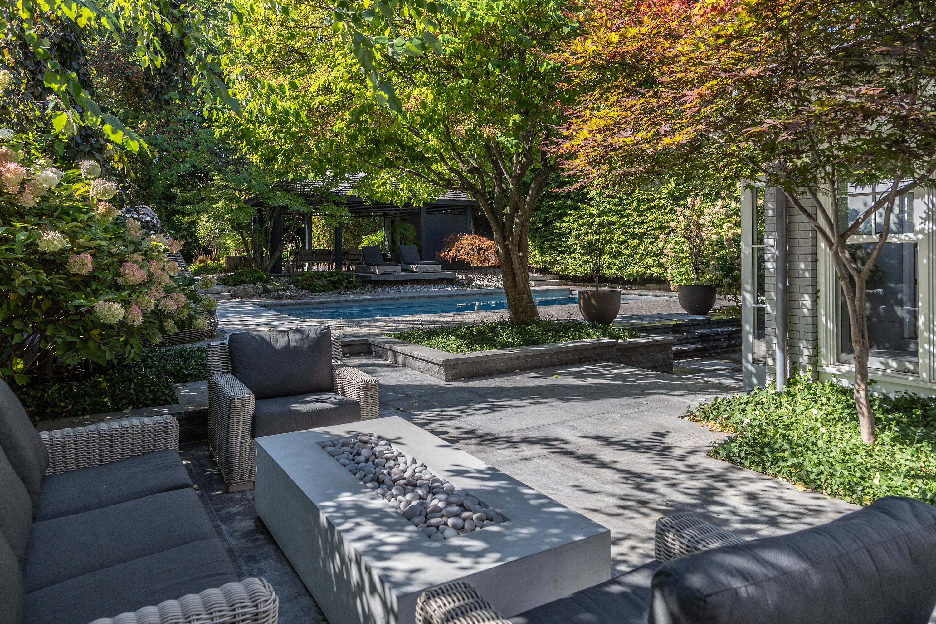 266 Douglas Dr