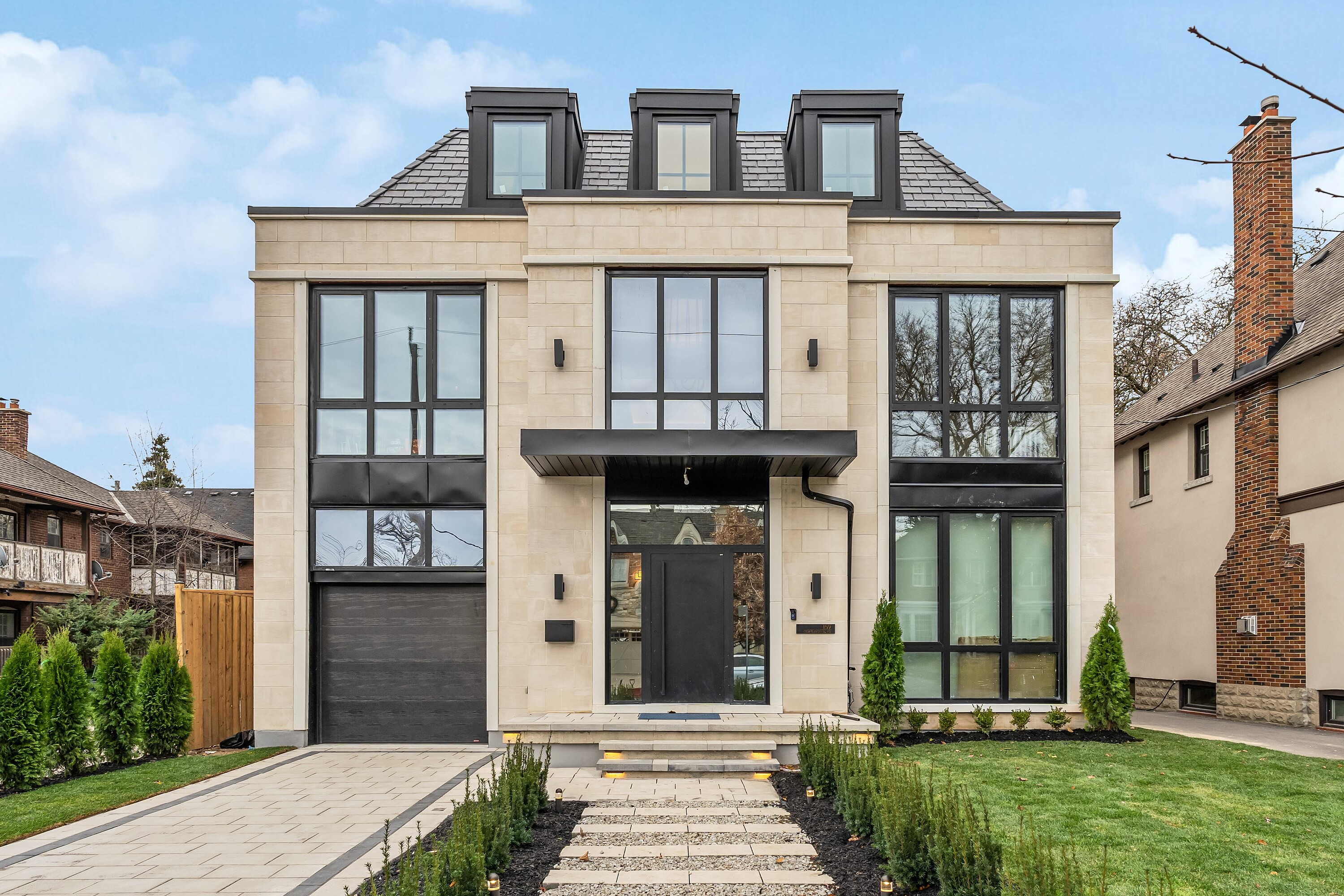 159 Cortleigh Blvd