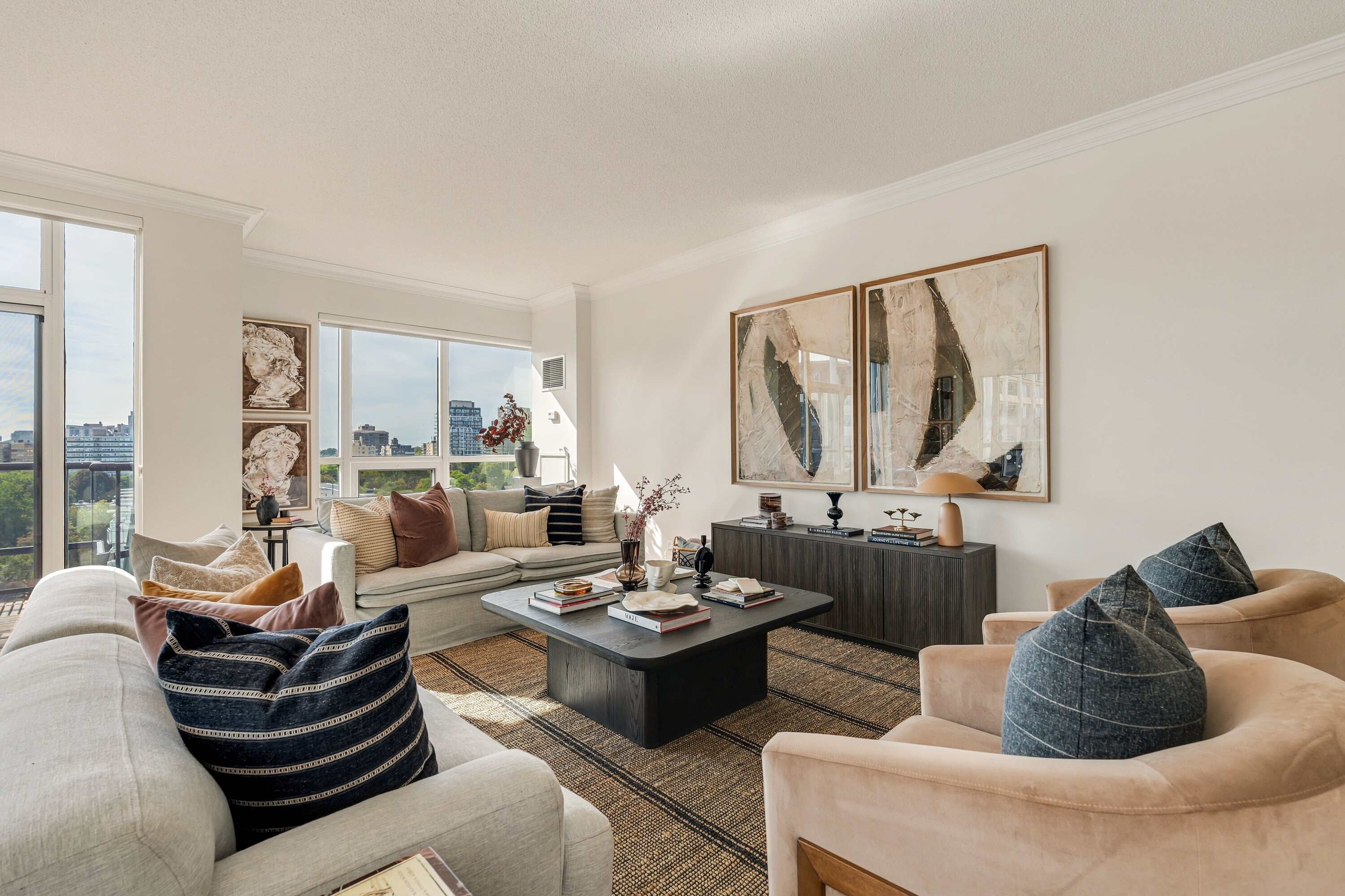 10 Delisle Ave  1106