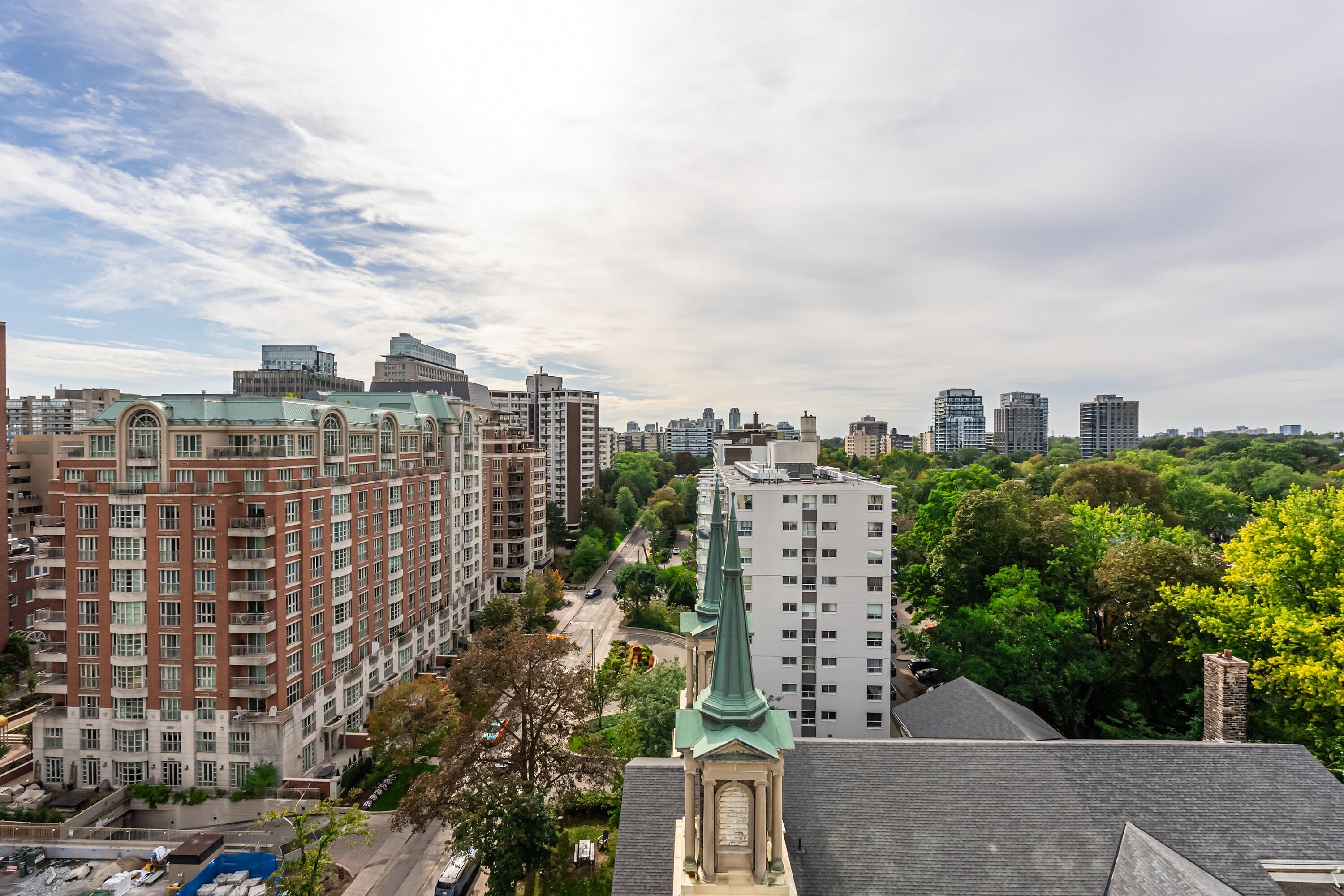10 Delisle Ave  1106