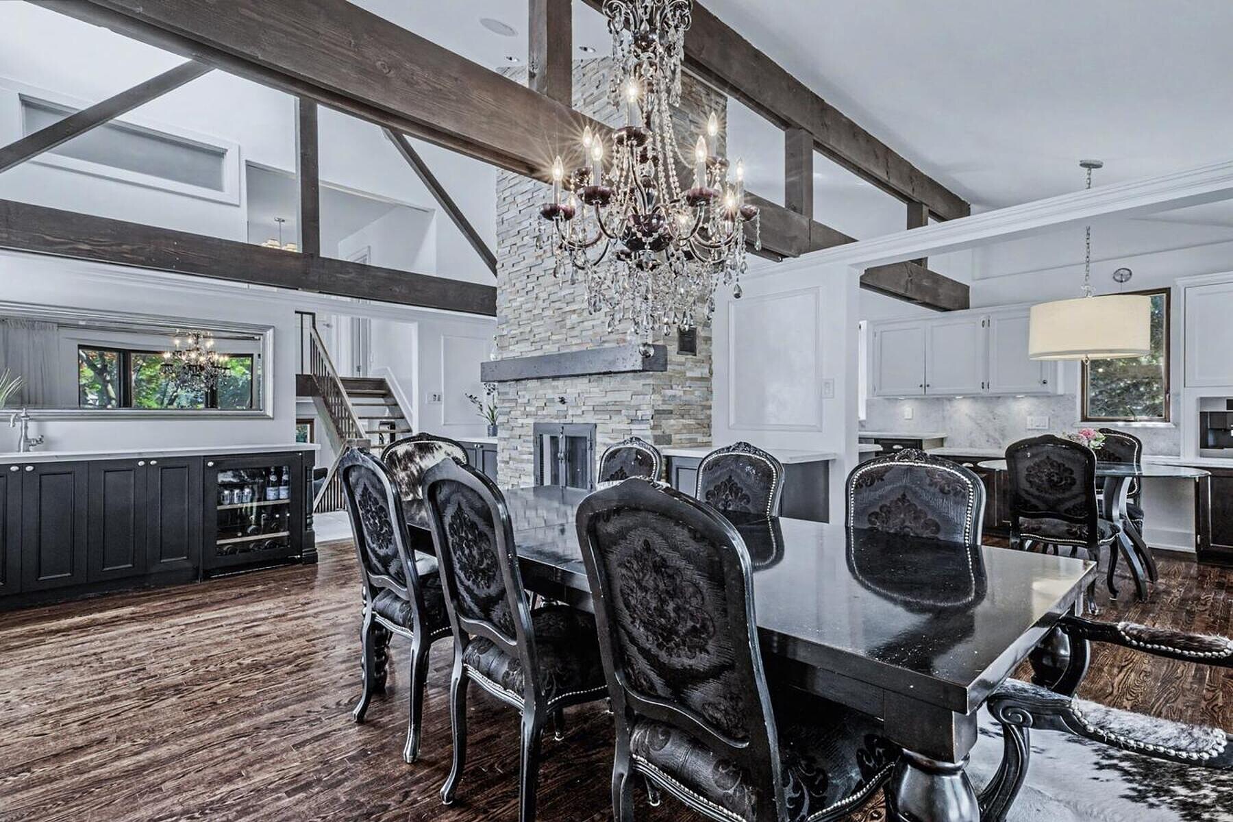 21 Denver Cres