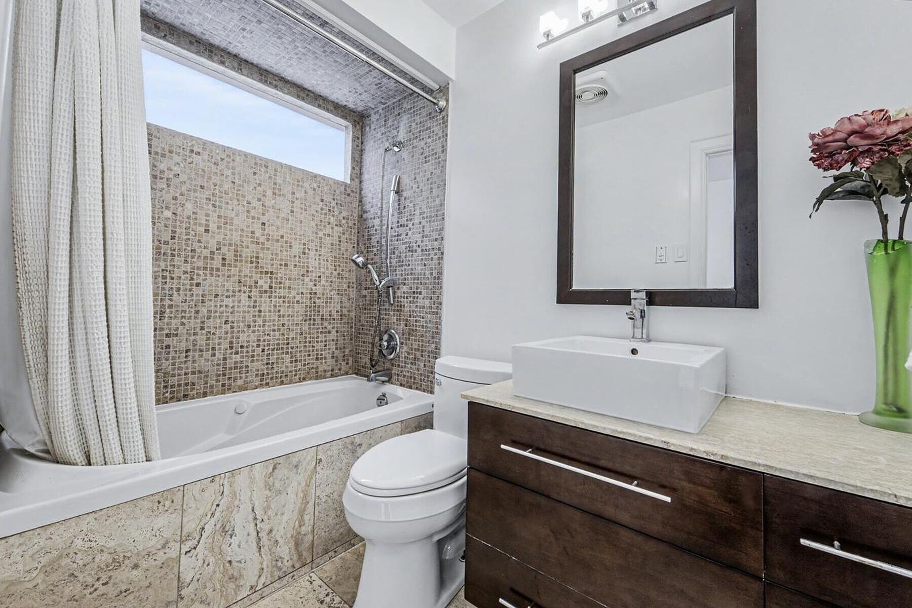 21 Denver Cres