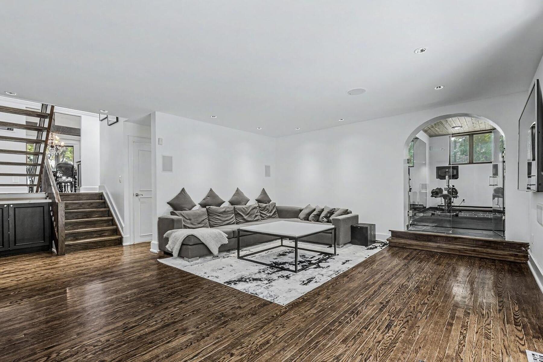 21 Denver Cres
