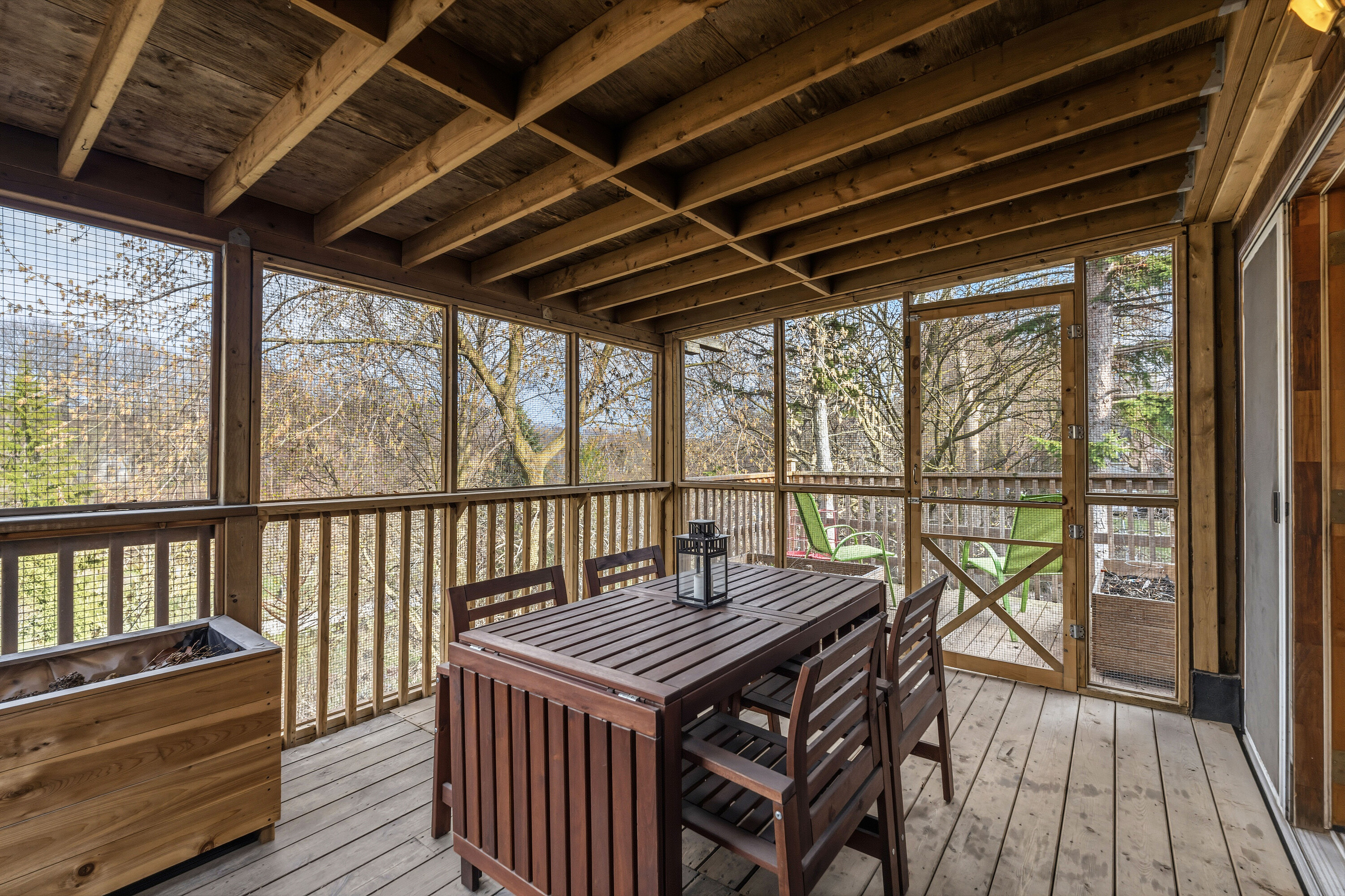 50 Glen Elm Ave